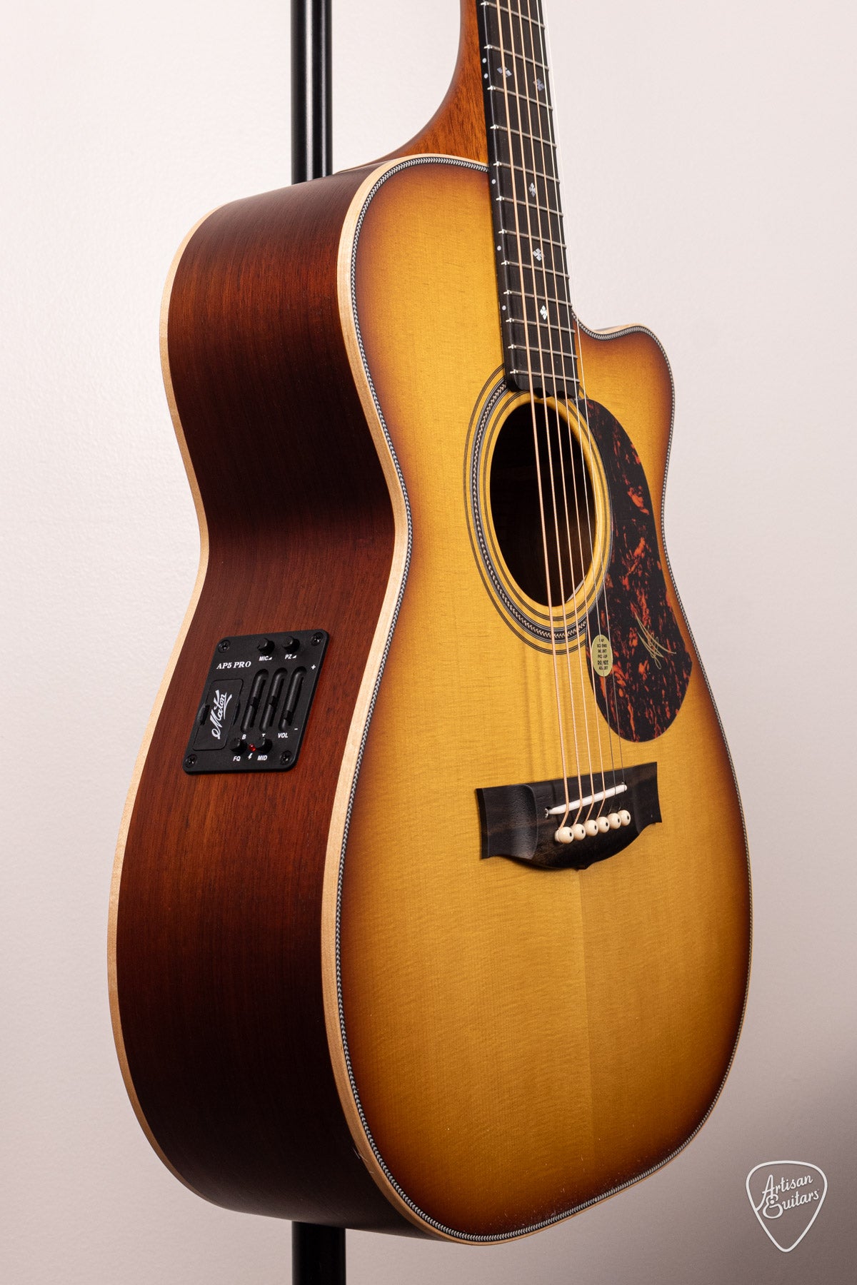 Maton Guitars EBG-808-C Artist Sunburst Cutaway - 16801