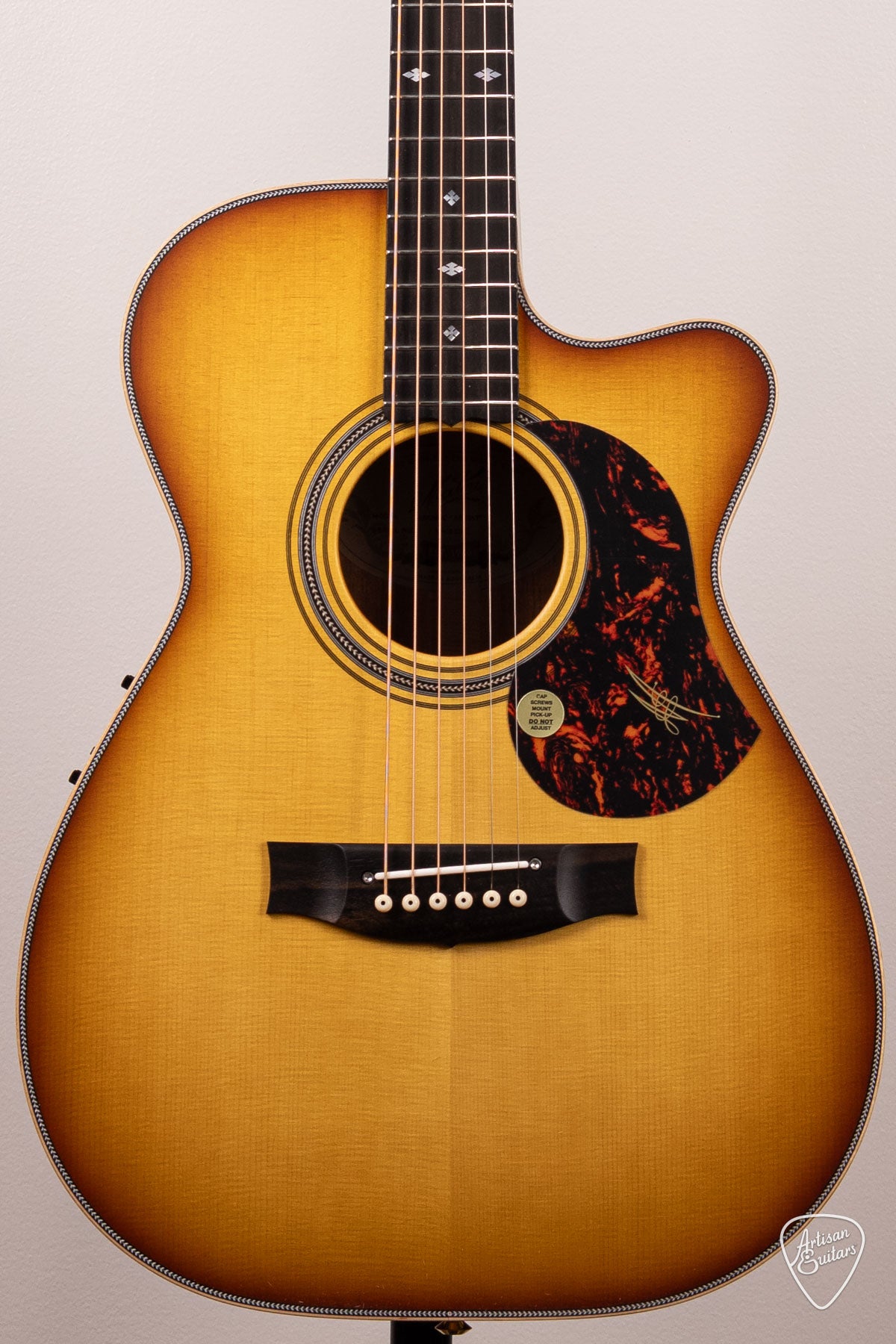 Maton Guitars EBG-808-C Artist Sunburst Cutaway - 16801