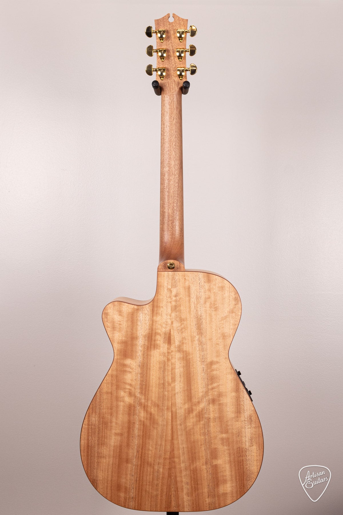 Maton Guitars EBG-808C Mic Fix Cutaway - 16909