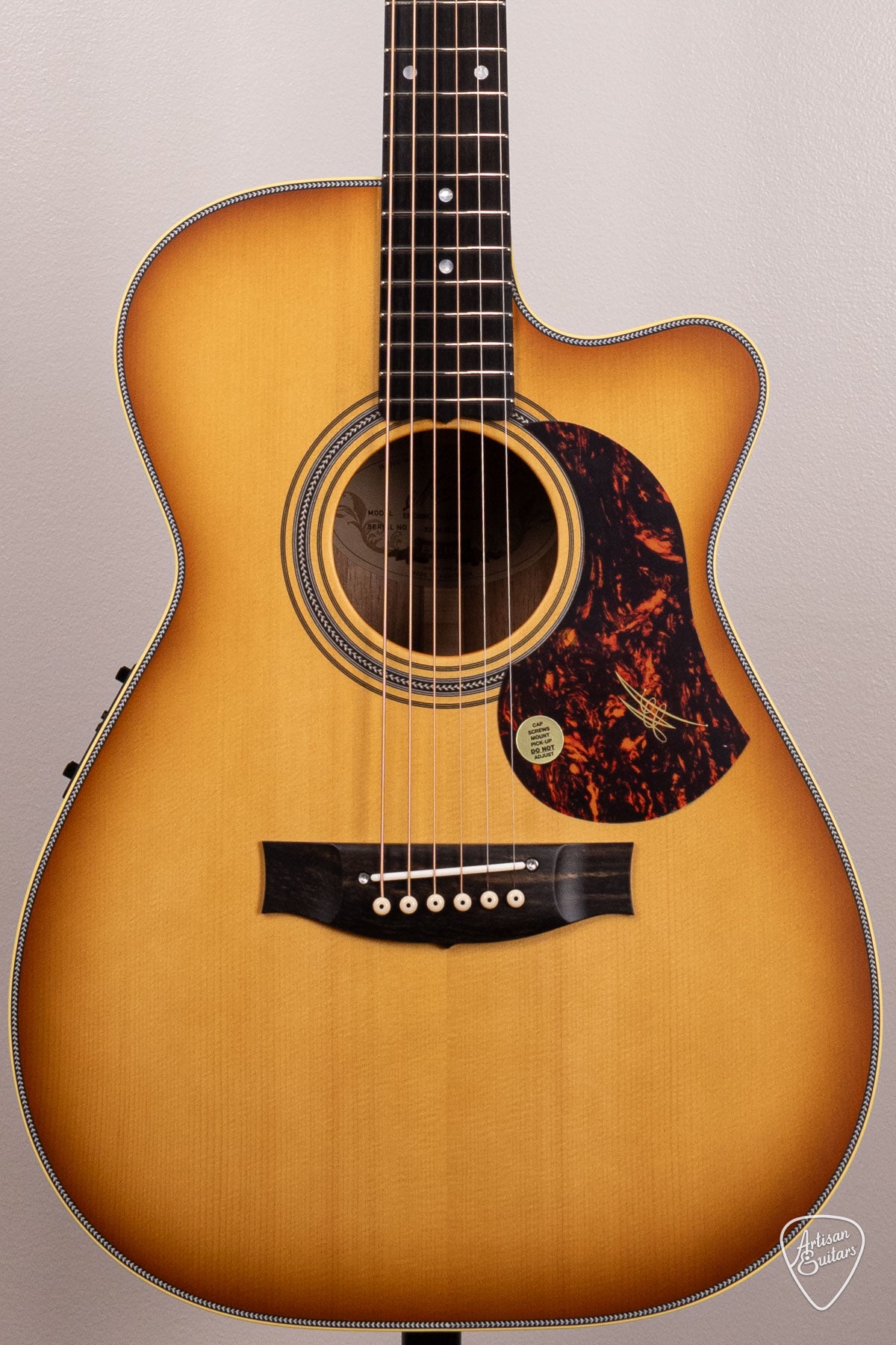 Maton Guitars EBG-808C Nashville Cutaway - 16971