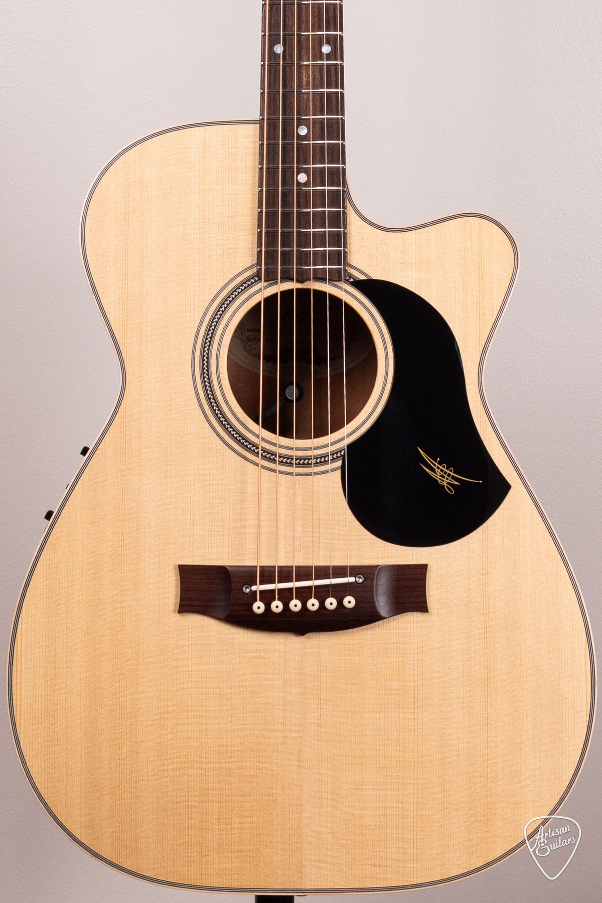 Maton Guitars Pre-Owned 808C J.R. Joe Robinson Signature Cutaway - 16933