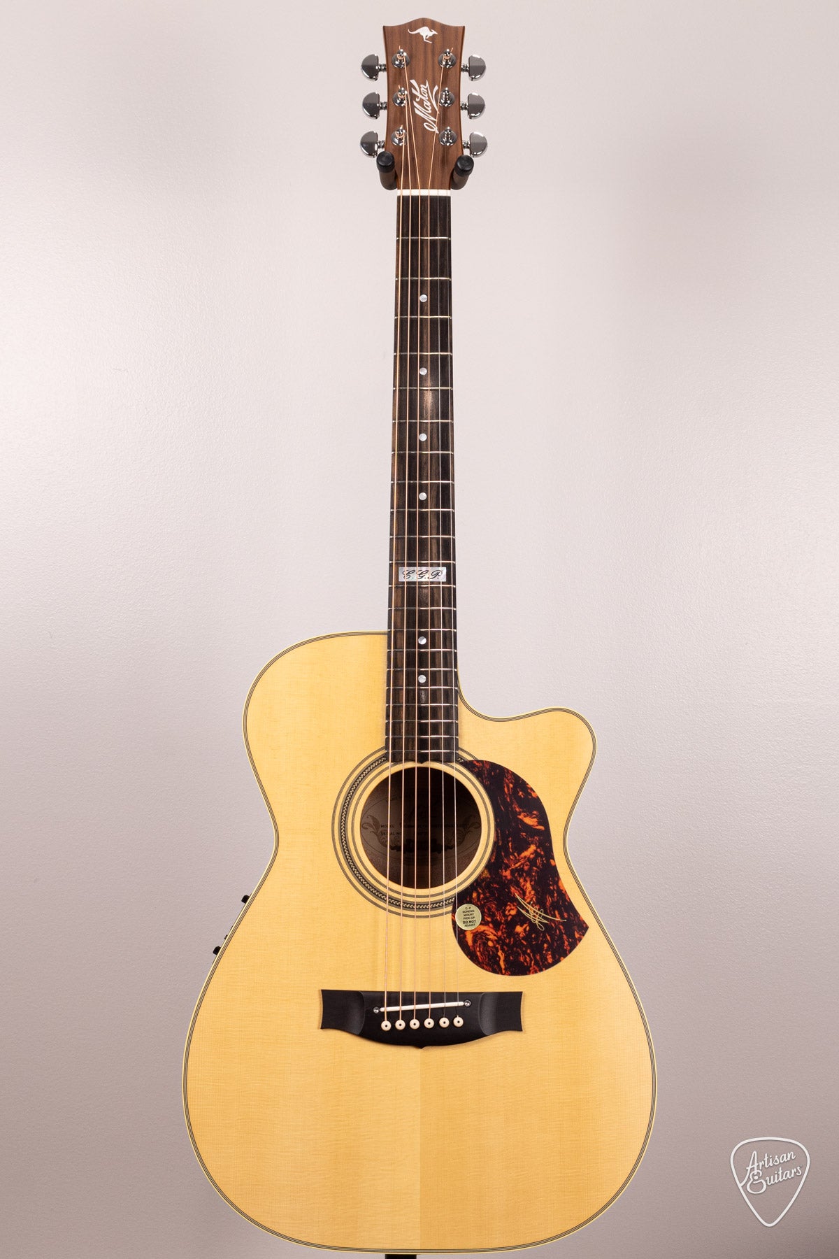 Maton Guitars EBG-808-TEC Tommy Emmanuel Cutaway - 16907
