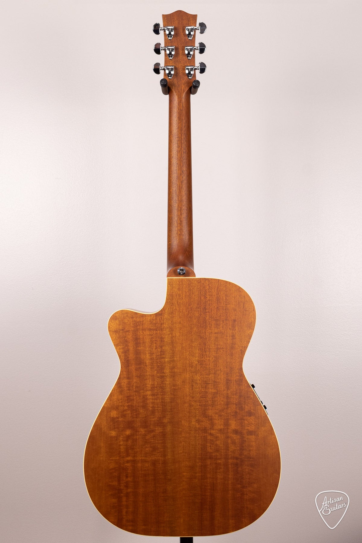 Maton Guitars EBG-808-TEC Tommy Emmanuel Cutaway - 16908