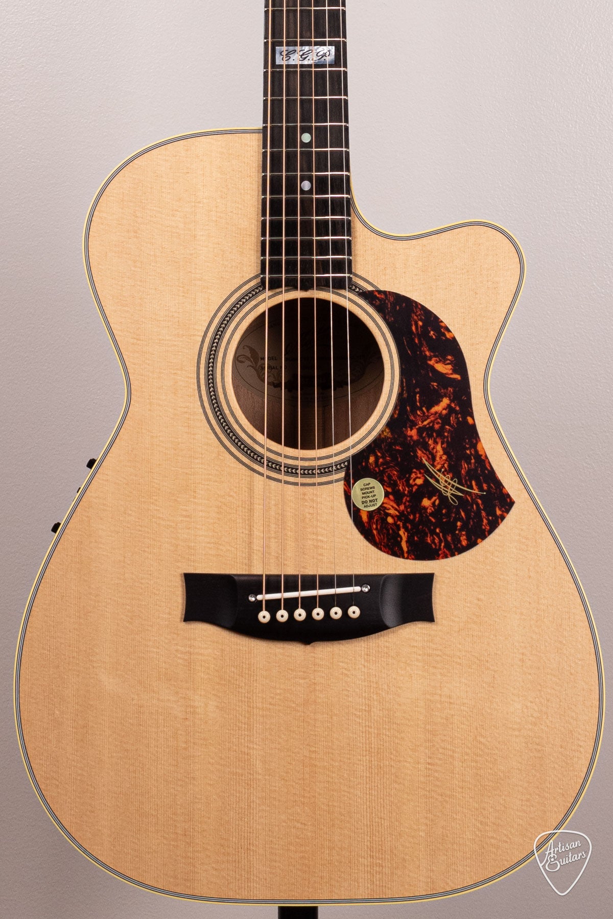 Maton Guitars EBG-808-TEC Tommy Emmanuel Cutaway - 16970