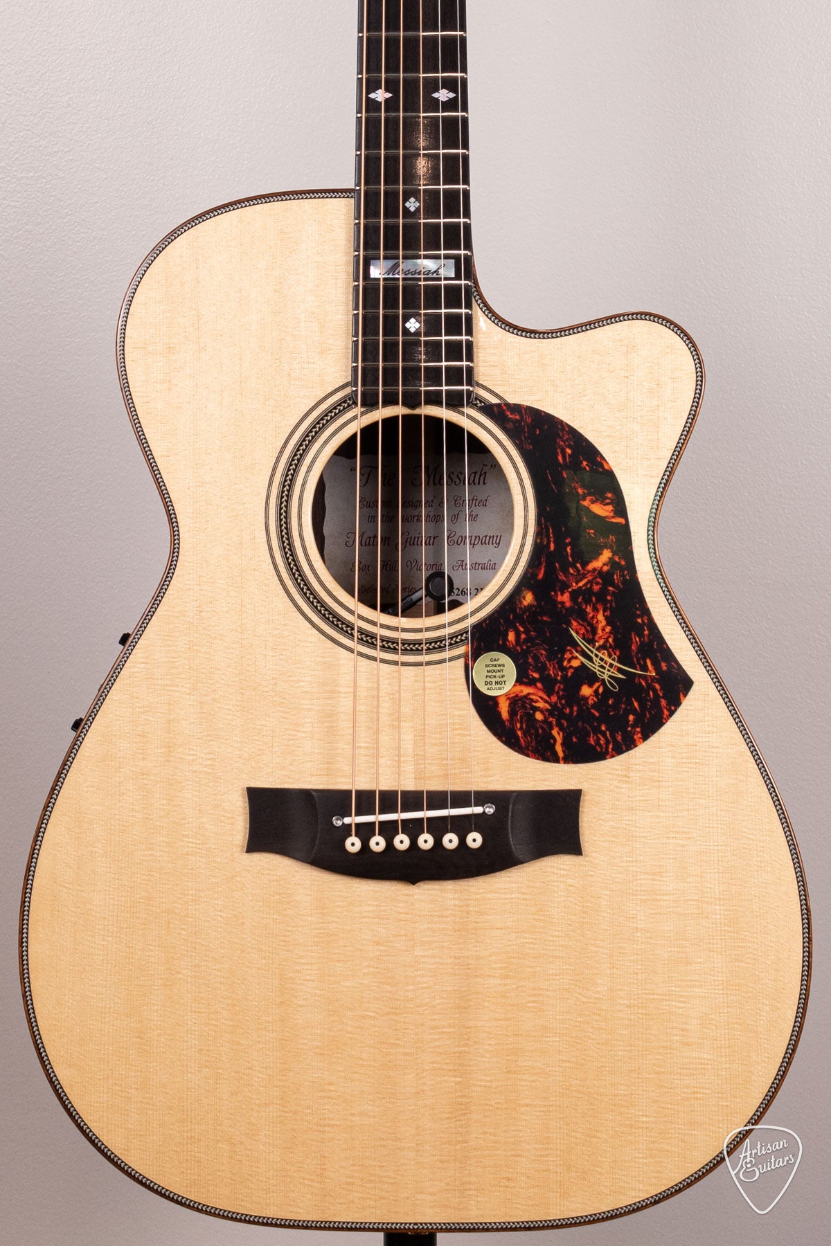 Maton Guitars EM100C-808 Messiah Cutaway - 16945