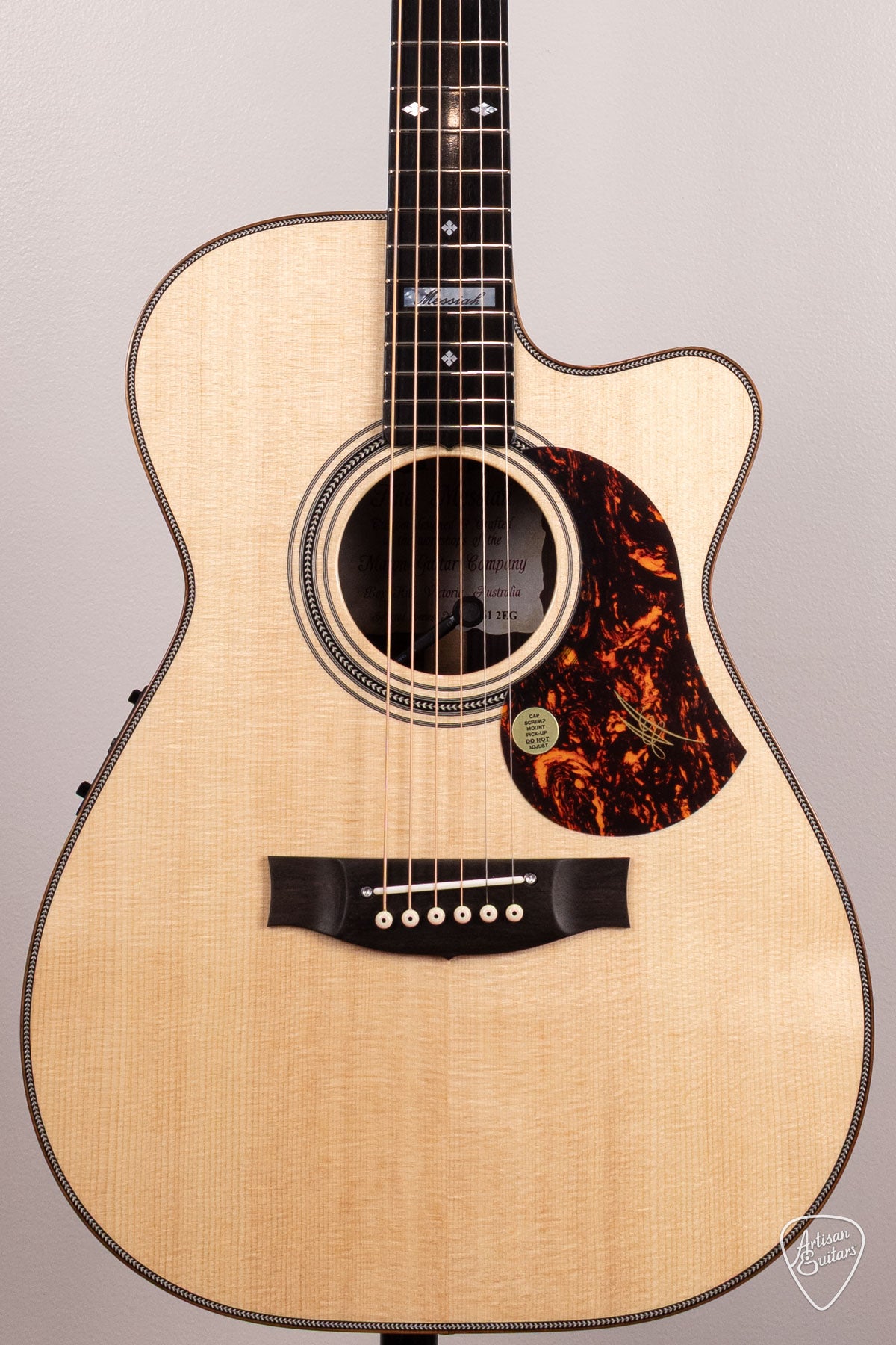 Maton Guitars EM100C-808 Messiah Cutaway - 16994