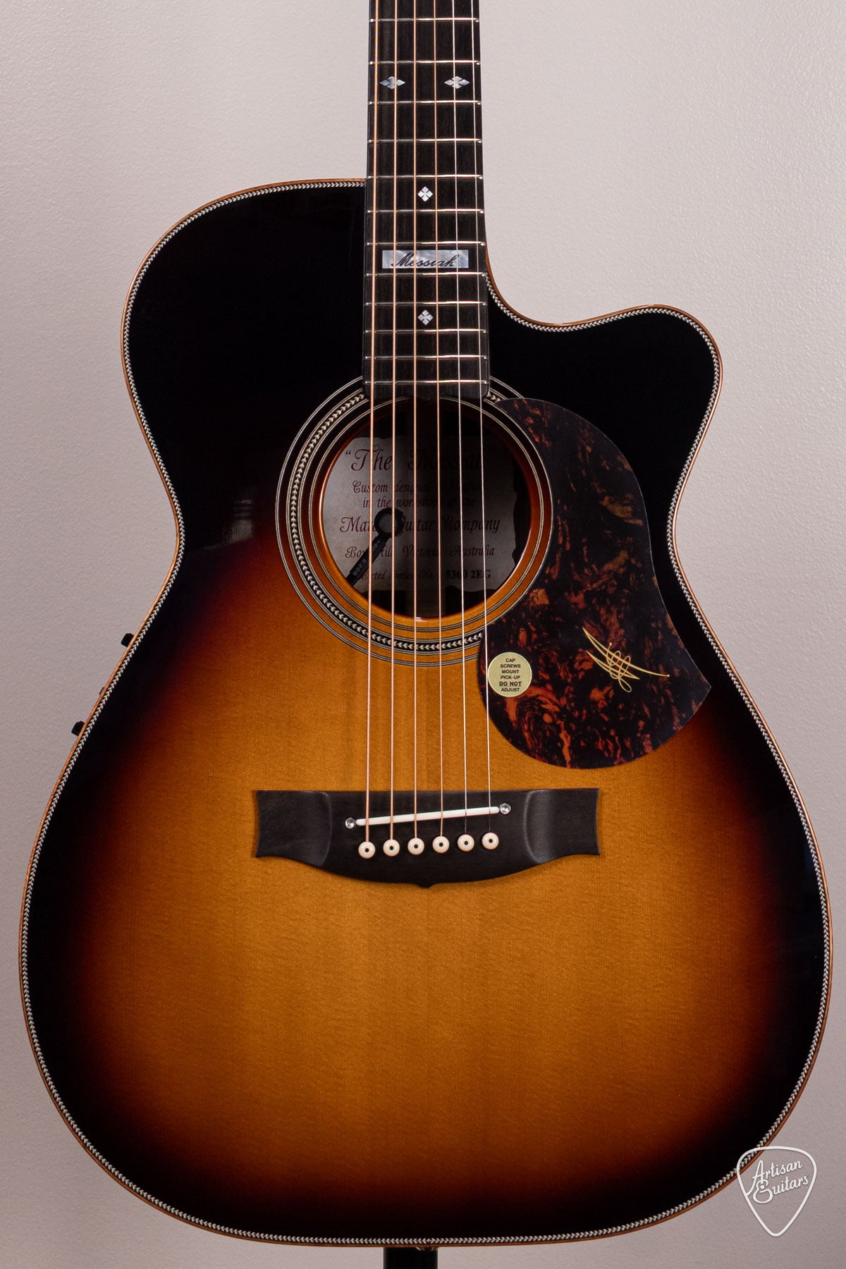 Maton Guitars EM100-808C Sunburst Messiah - 17024