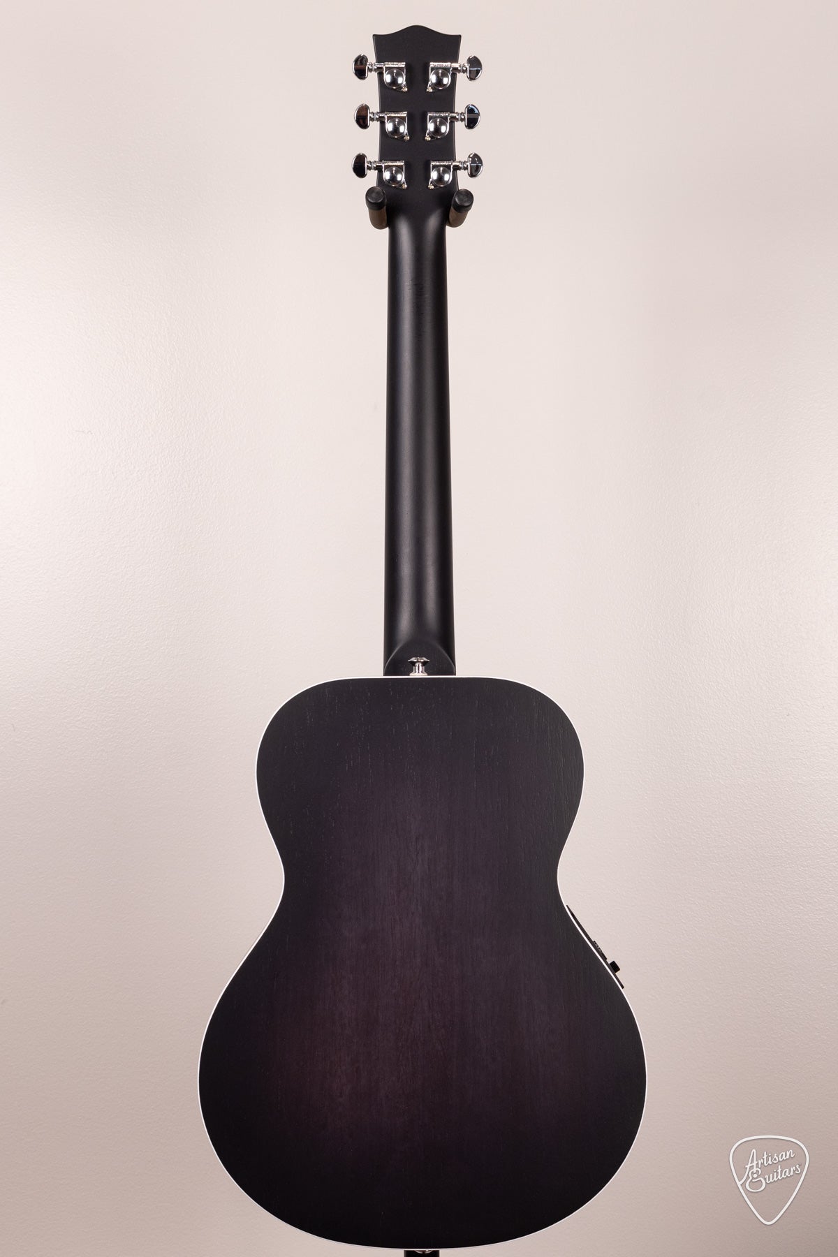 Maton Guitars Ghost Black EM6 Mini - 16903