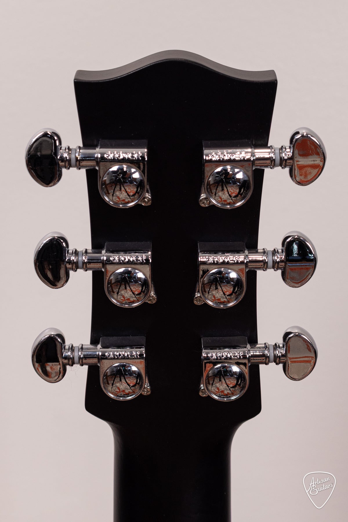 Maton Guitars Ghost Black EM6 Mini - 17033