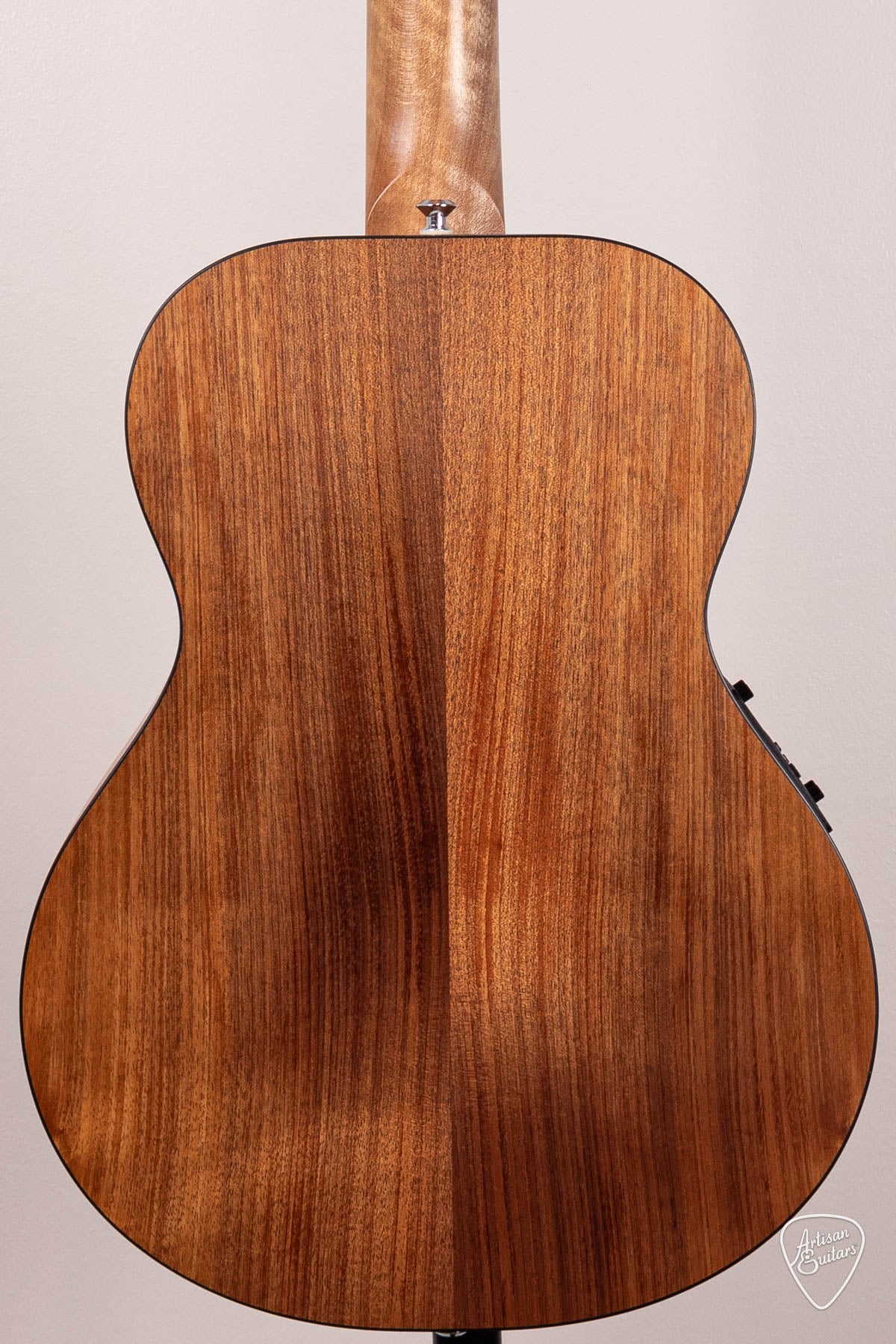 Maton Guitars Pre-Owned EMBW-6 All Blackwood Mini - 16934