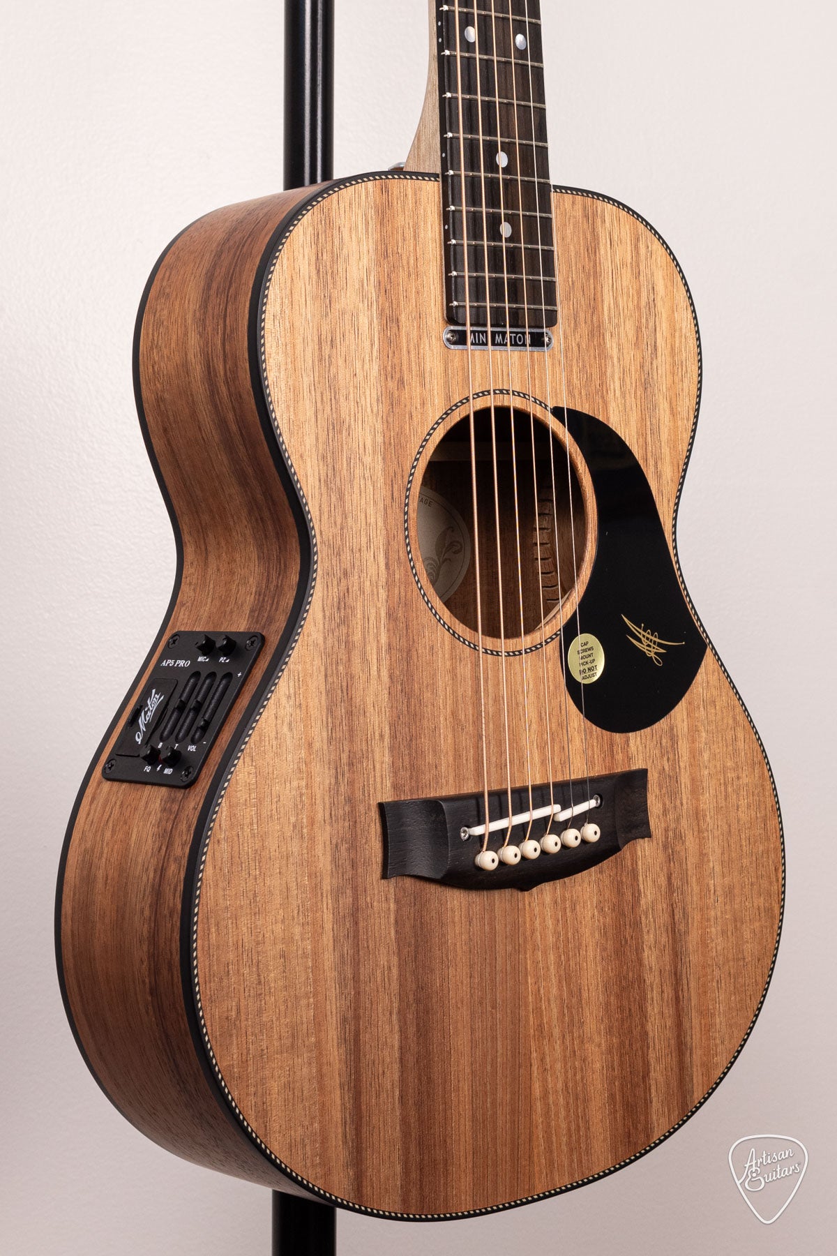 Maton Guitars EMBW-6 All Blackwood Mini - 16949
