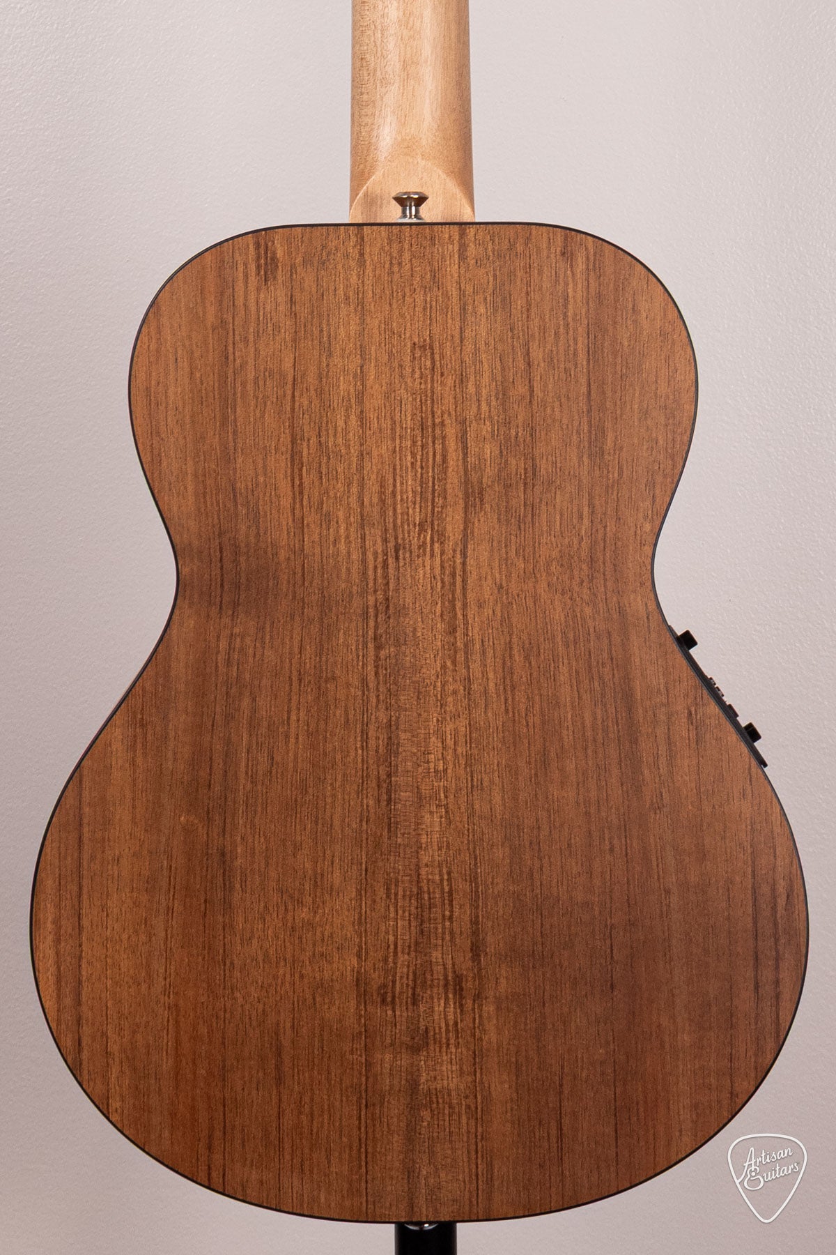Maton Guitars EMBW-6 All Blackwood Mini - 17034
