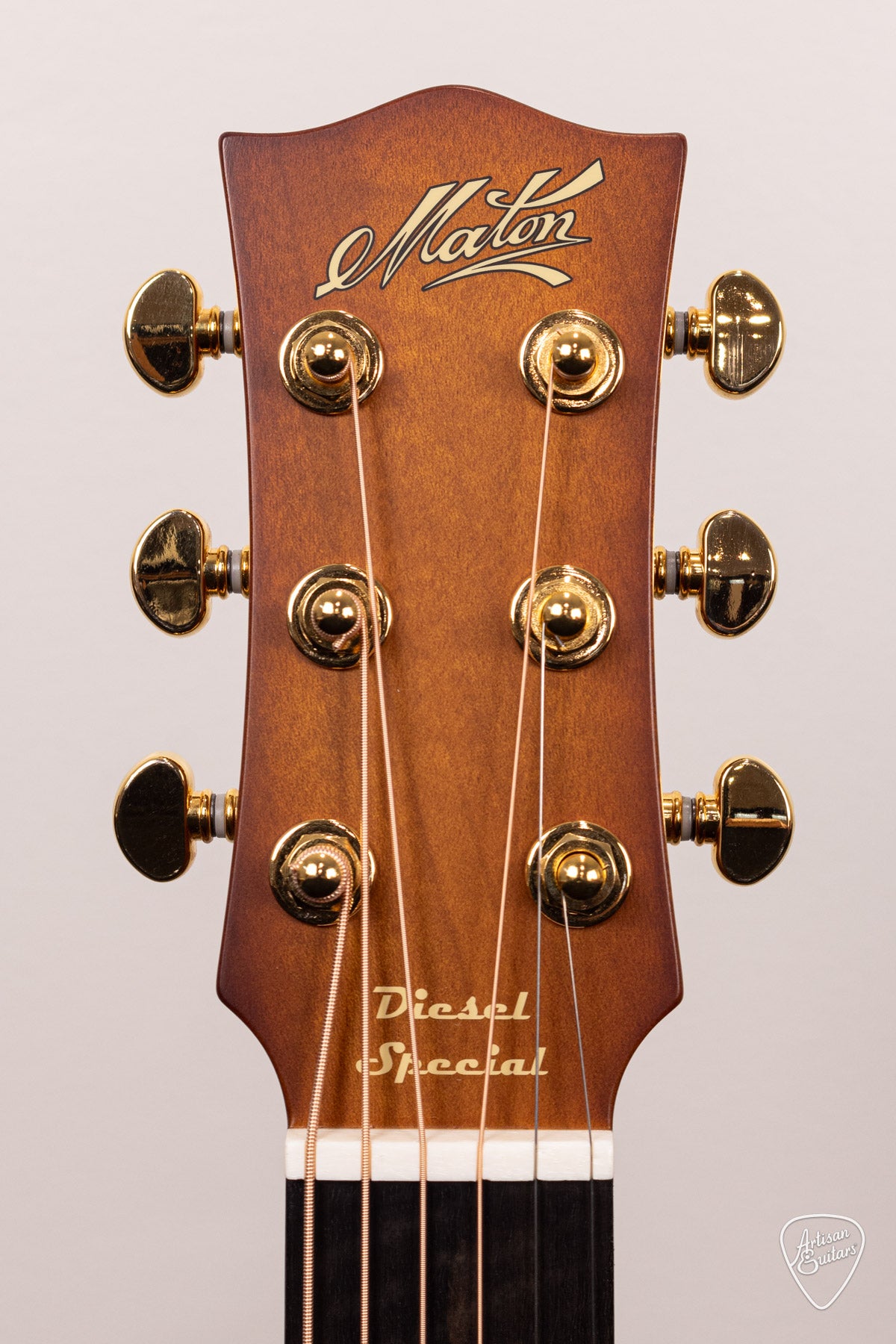 Maton Guitars EMD6 Diesel Mini - 16871