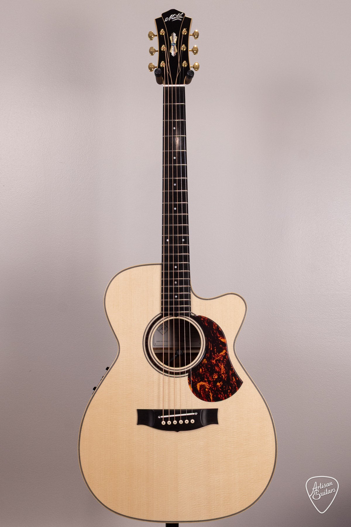 Maton MASTER BUILT L.E. May Traditional Cutaway - 17028