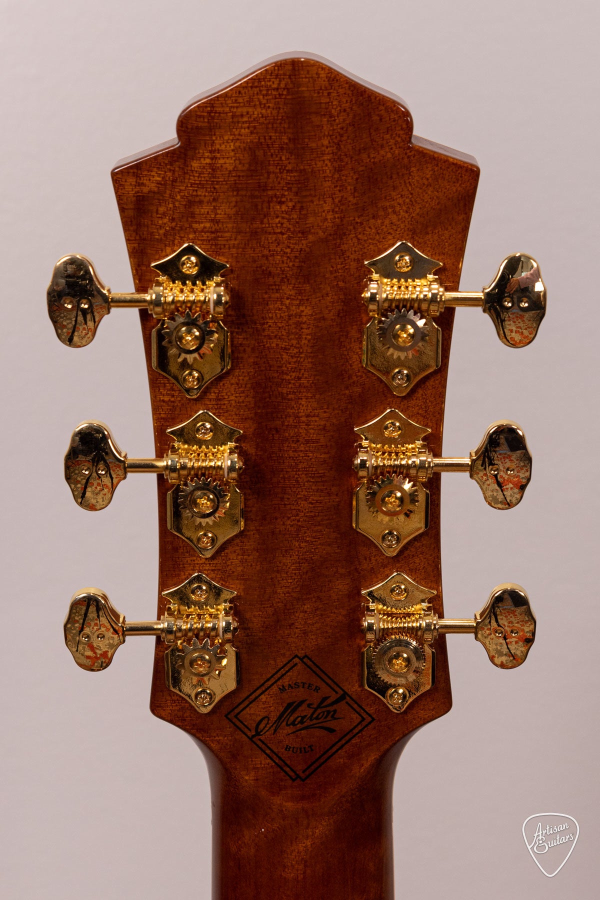 Maton MASTER BUILT L.E. May Traditional Cutaway - 17028
