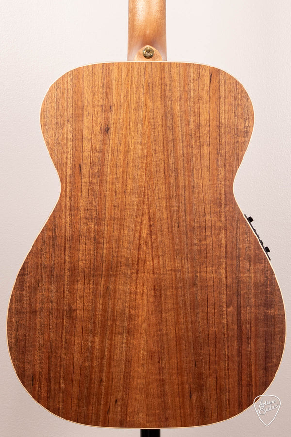 Maton Guitars EBG-808 Artist - 16599 | Artisan Guitars