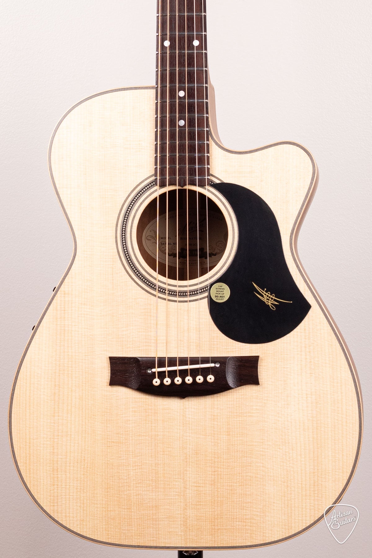 Maton Guitars 808C J.R. Joe Robinson Signature Cutaway - 16723