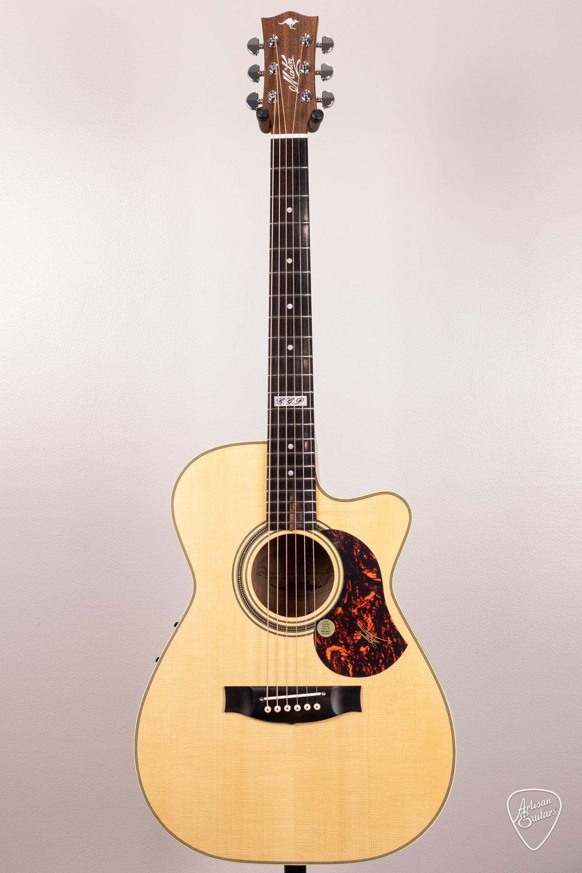 Maton Guitars EBG-808-TEC Tommy Emmanuel Cutaway - 16869