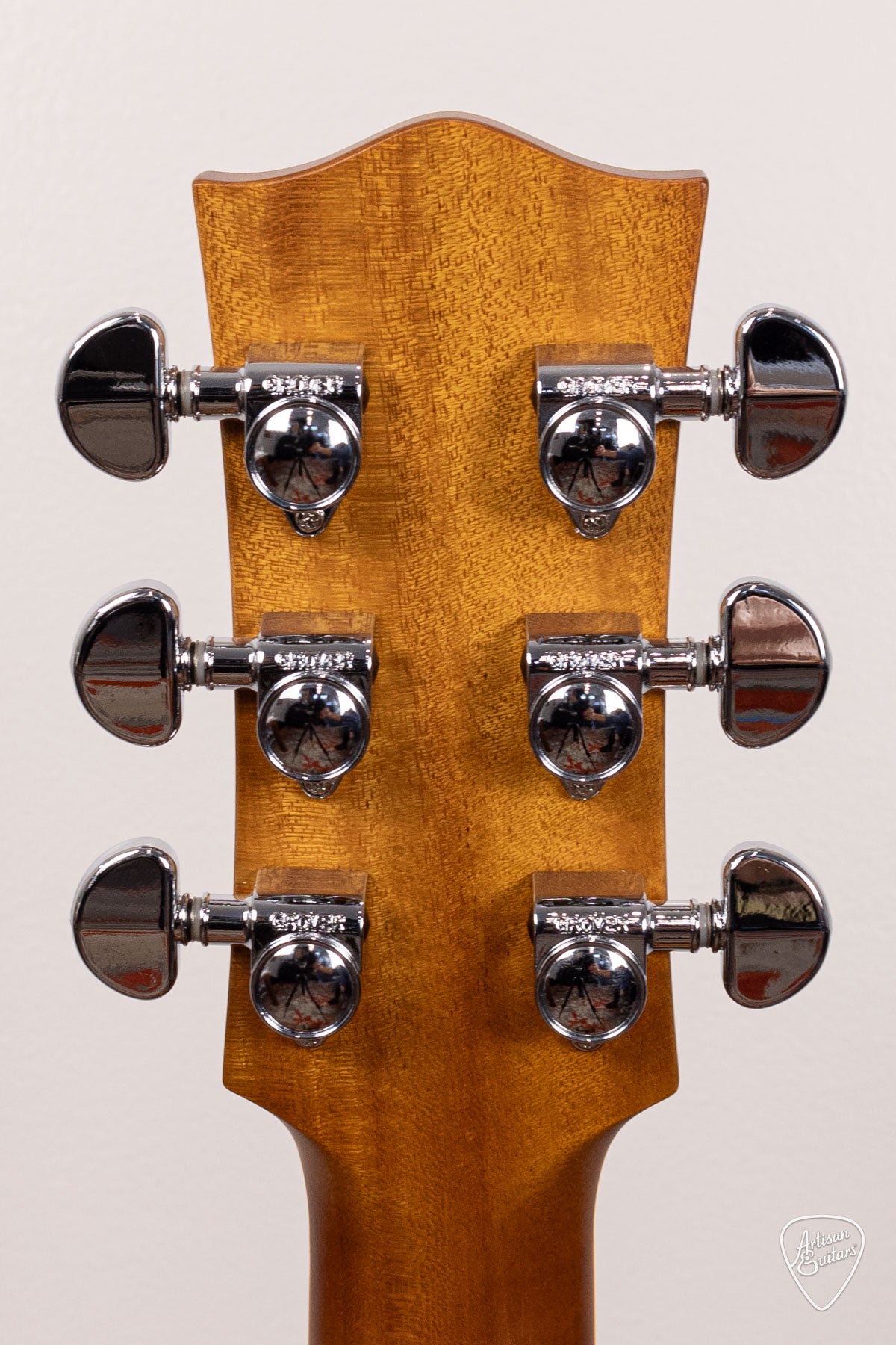 Maton Guitars EBG-808-TEC Tommy Emmanuel Cutaway - 16869