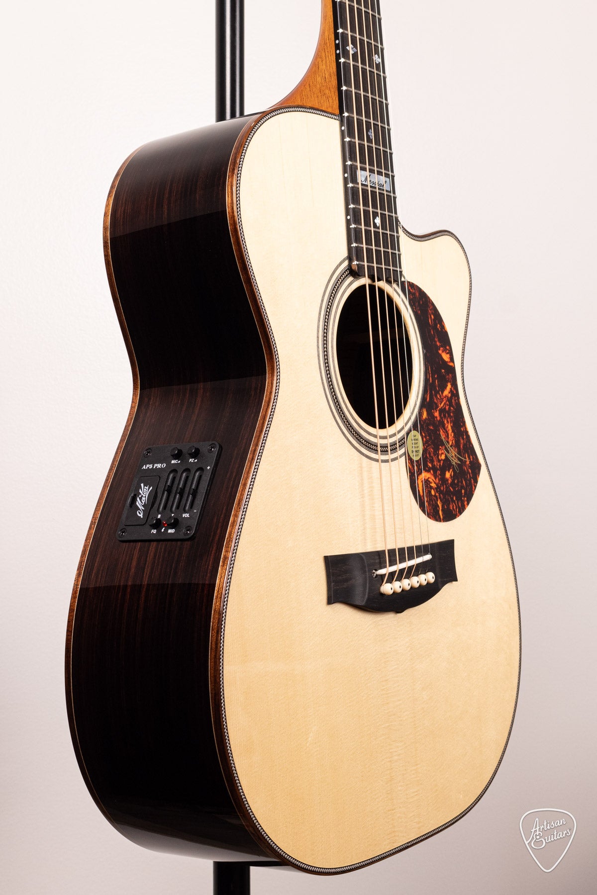 Maton Guitars EM100C-808 Messiah Cutaway - 16795