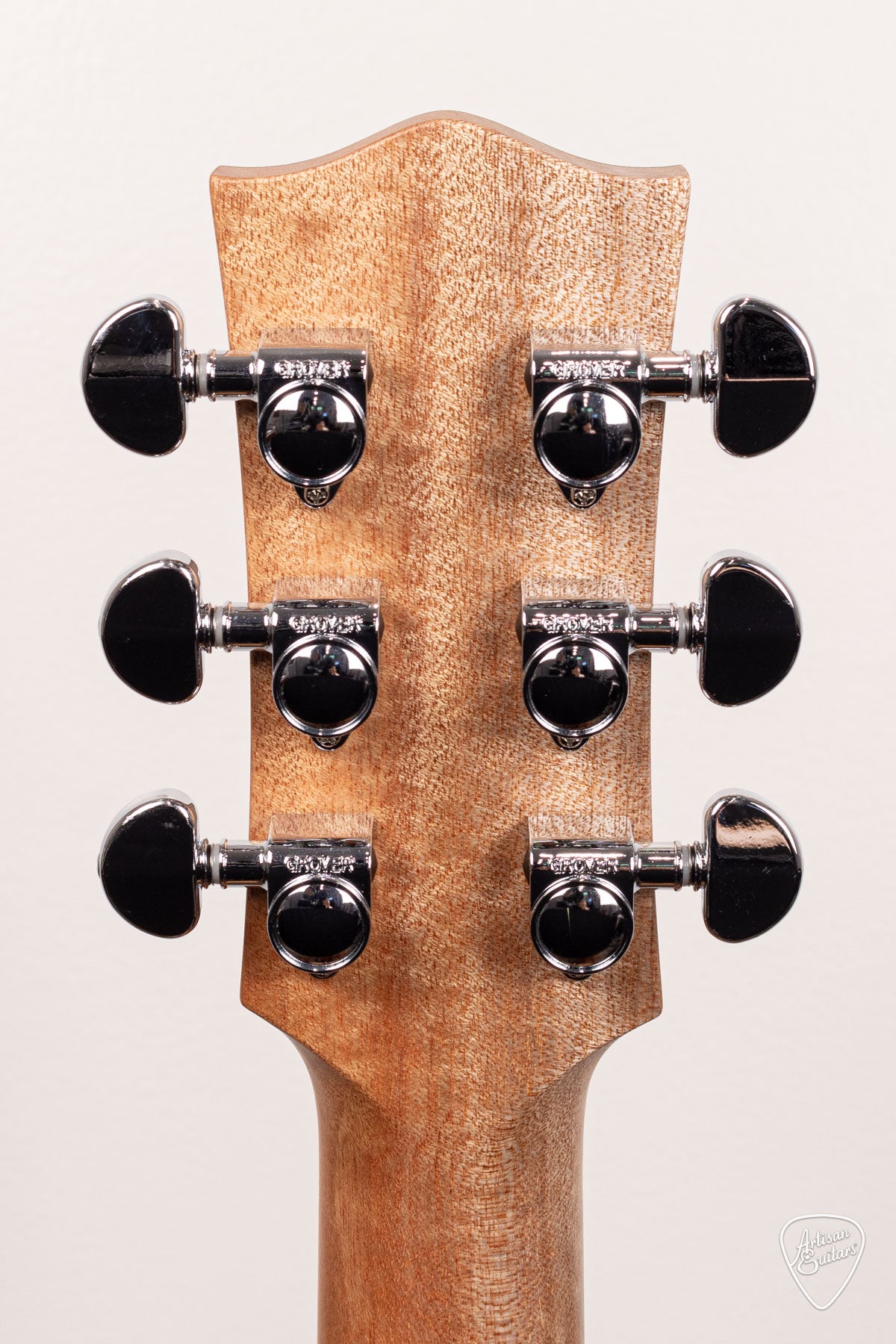 Maton Guitars Solid Road Series SRS-808 - 16793