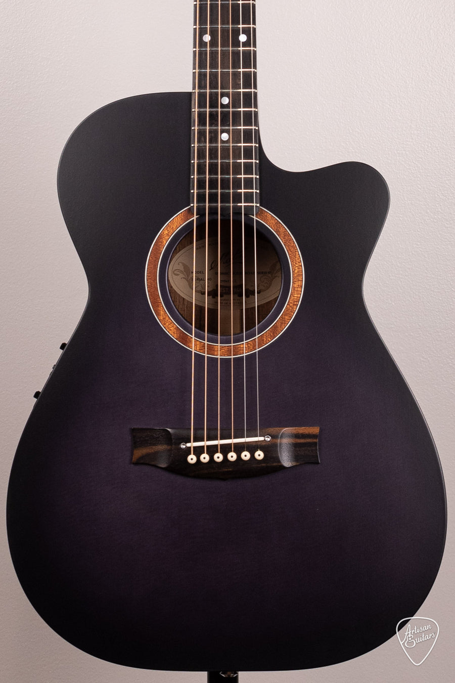 Maton Guitars Ghost Black SRS-808C - 16731