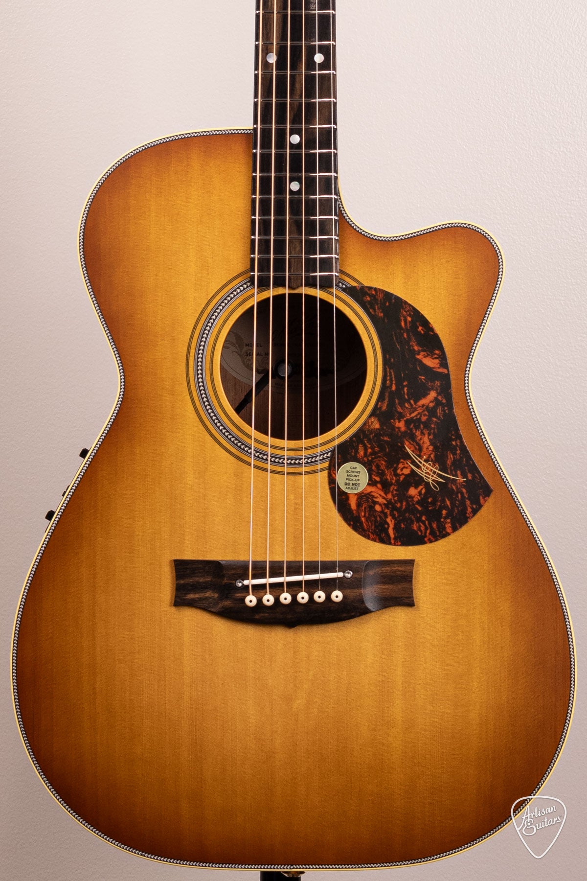 Maton Guitars EBG-808C Nashville Cutaway - 16612