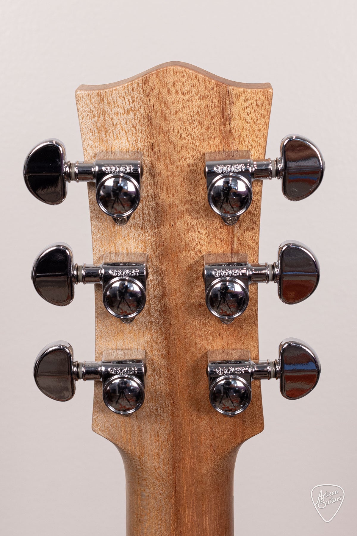 Maton Guitars Solid Road Series SRS-808C - 16879