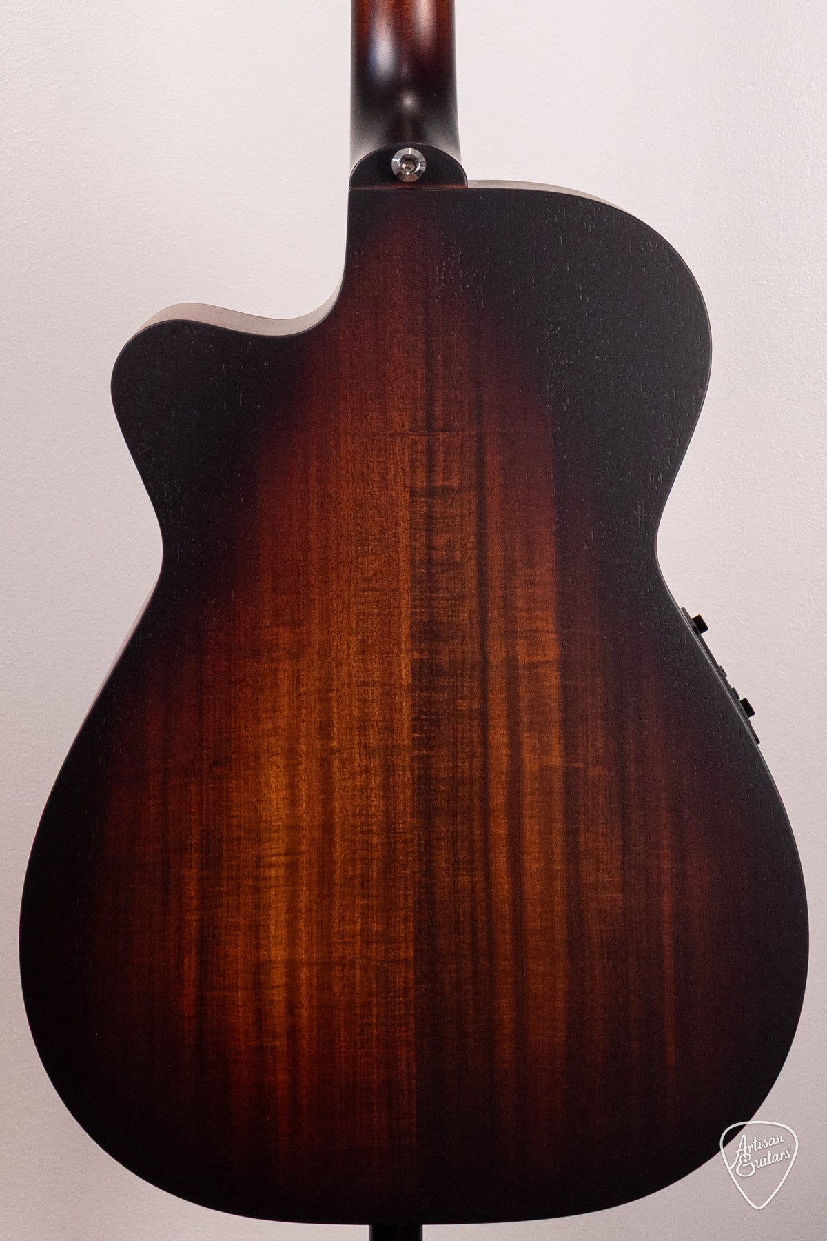 Maton Guitars Solid Road Series SRS-808C Tobacco Sunburst - 17022
