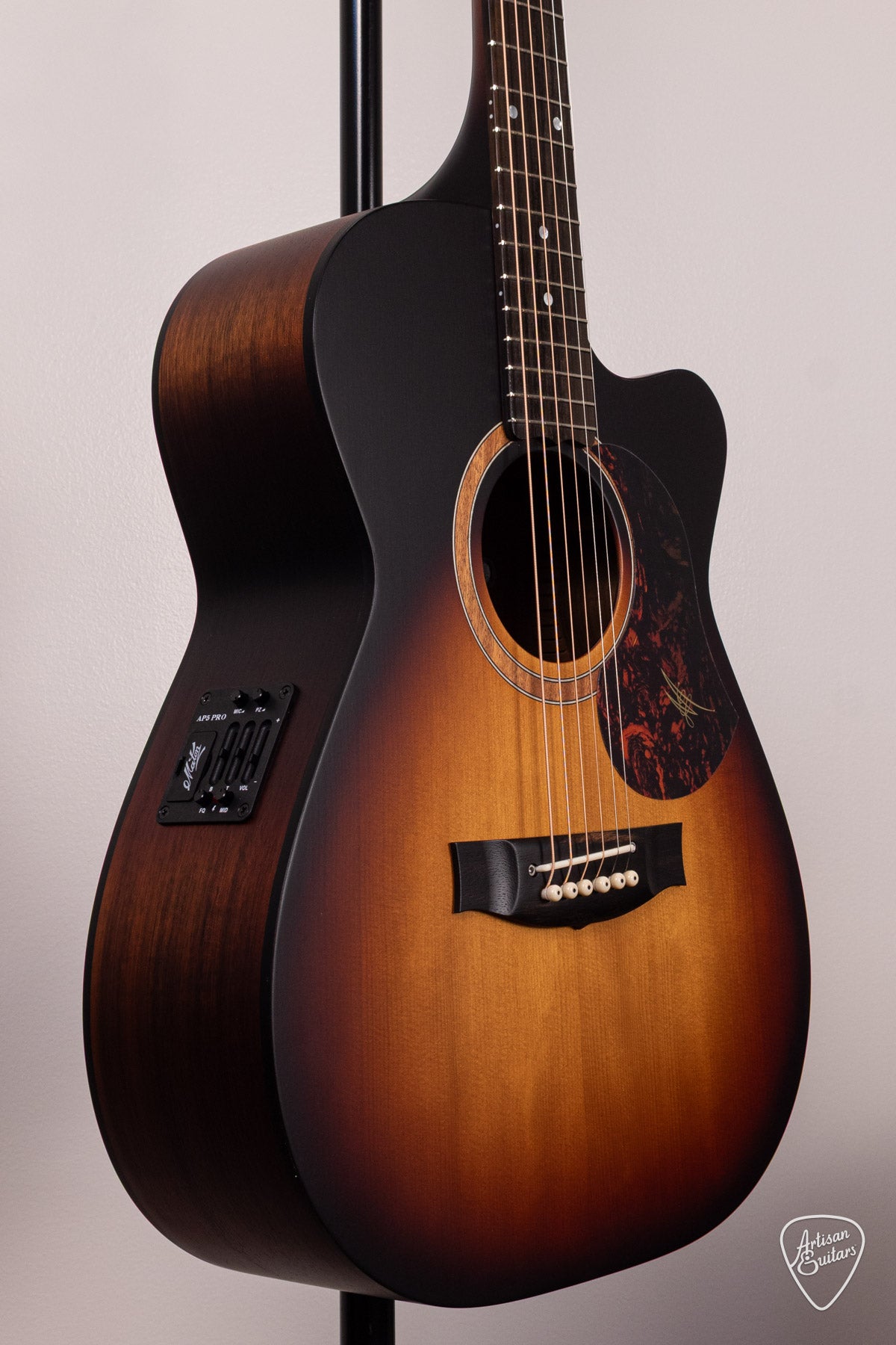 Maton Guitars Solid Road Series SRS-808C Tobacco Sunburst - 17022
