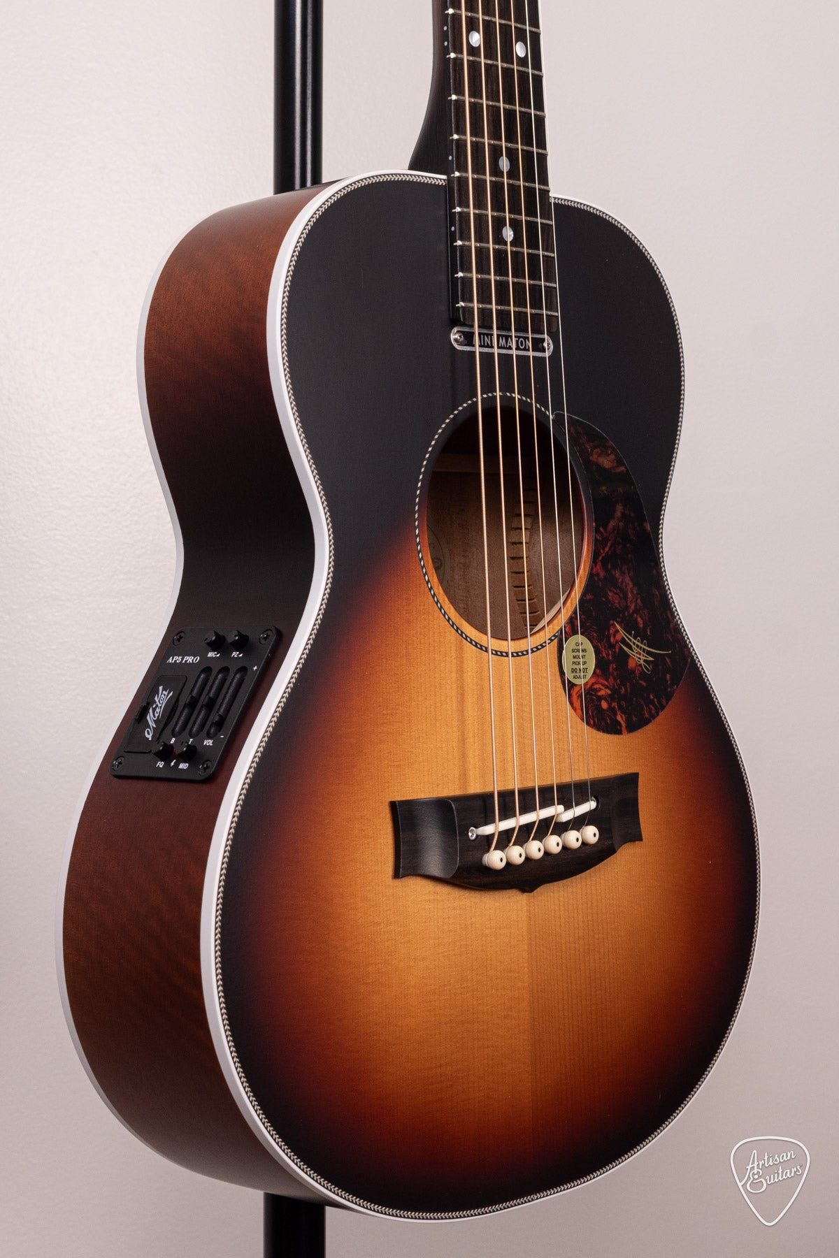 Maton Guitars Troubadour EMTB Mini - 16955
