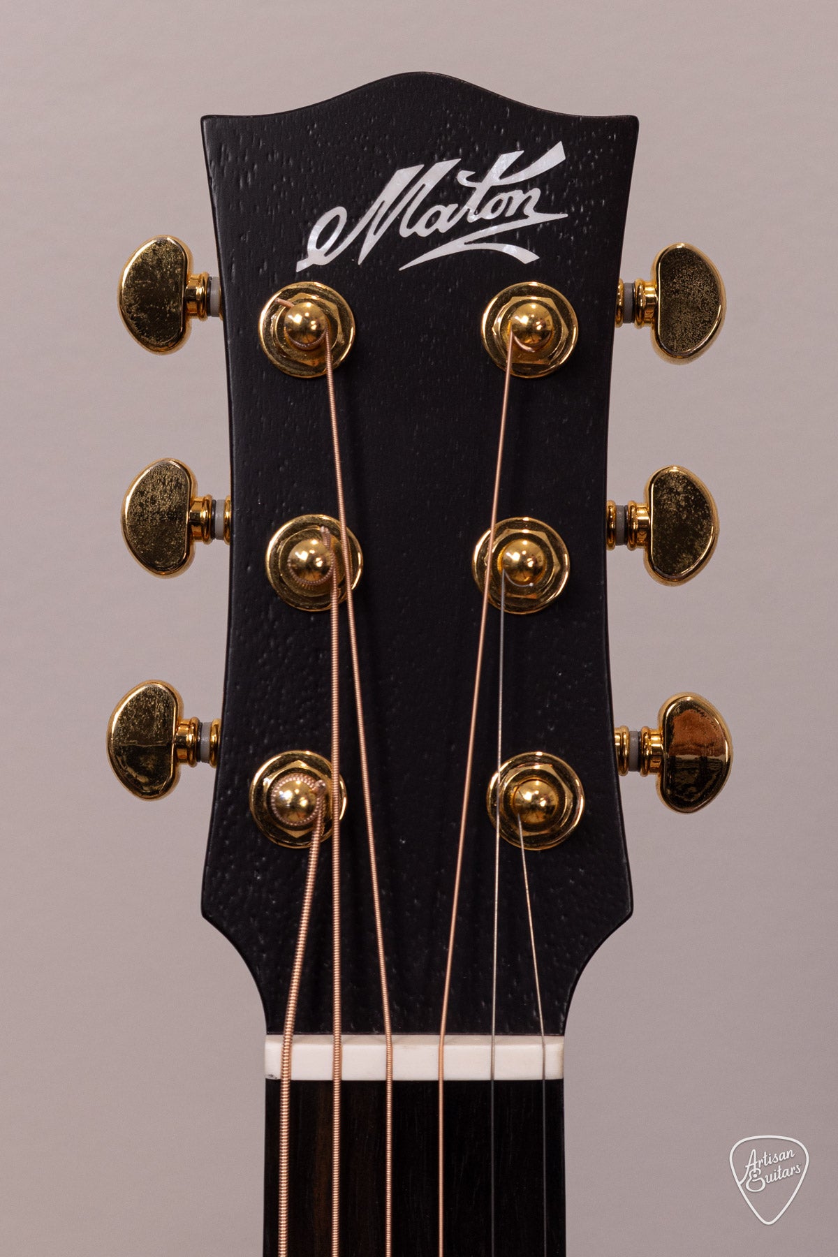 Maton Guitars Troubadour EMTB Mini - 17036