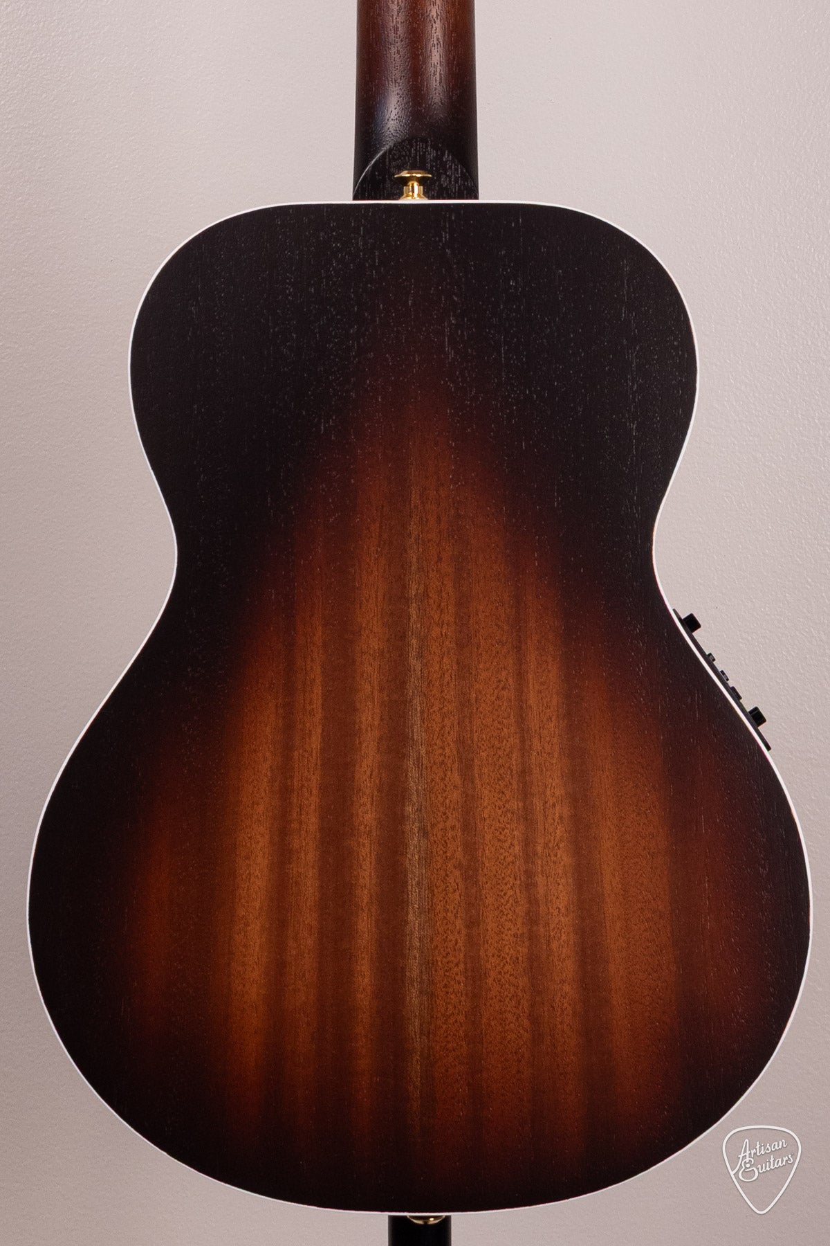 Maton Guitars Troubadour EMTB Mini - 17036