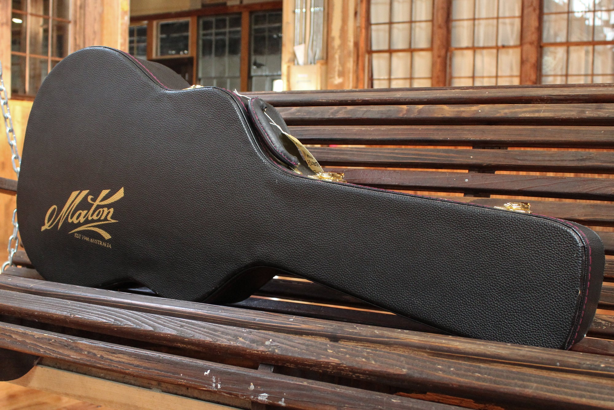 Maton EBG 808 TE Tommy Emmanuel Signature Guitar Pre-Owned 2011 ID-13818 - Artisan Guitars