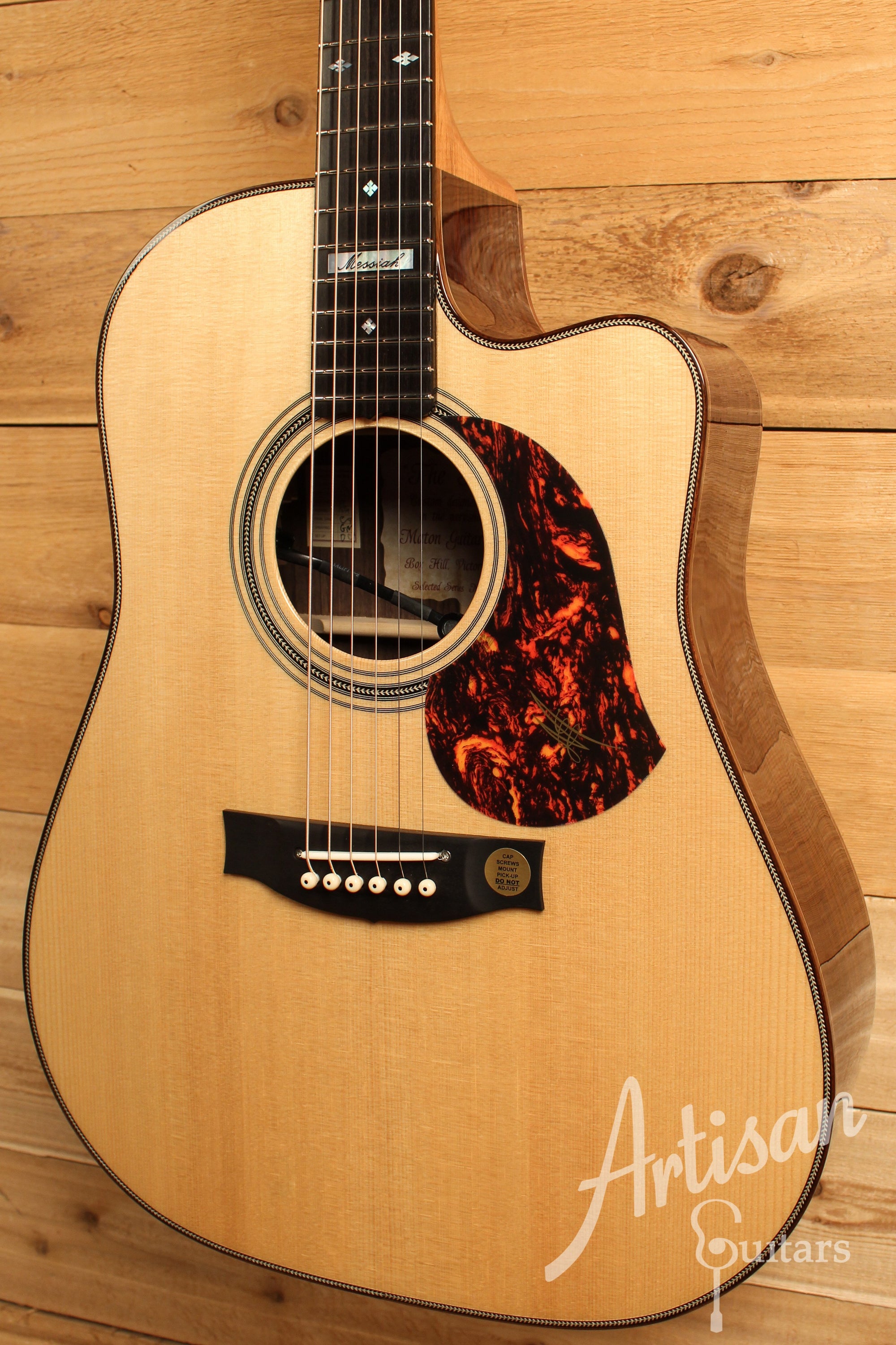 Maton EM100C Messiah Guitar Sitka Spruce & Indian Rosewood w/ AP5 Pro ID-12993 - Artisan Guitars