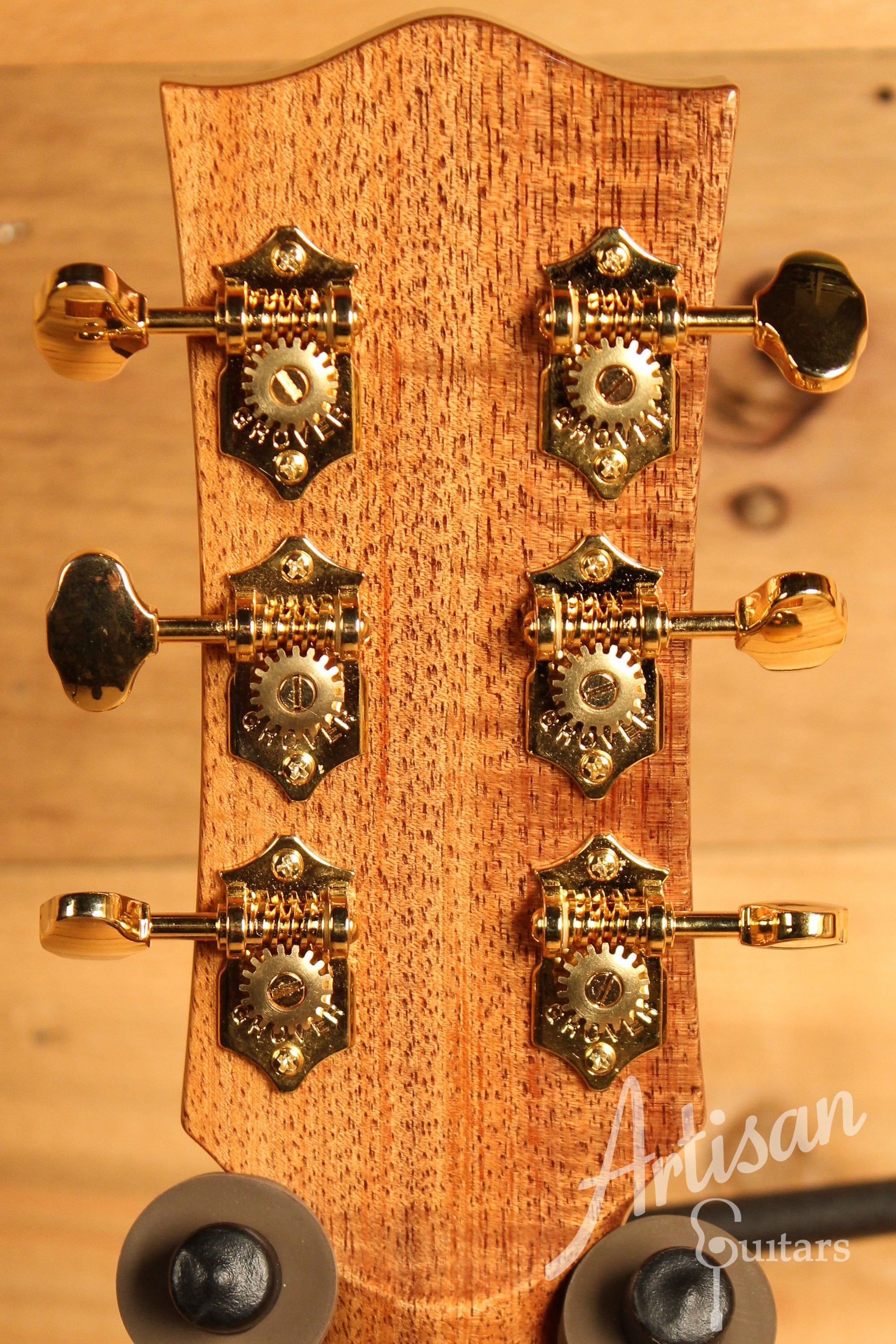 Maton Custom Shop Classic Blackwood Special Guitar with European Spruce & Figured Blackwood  ID-12820 - Artisan Guitars