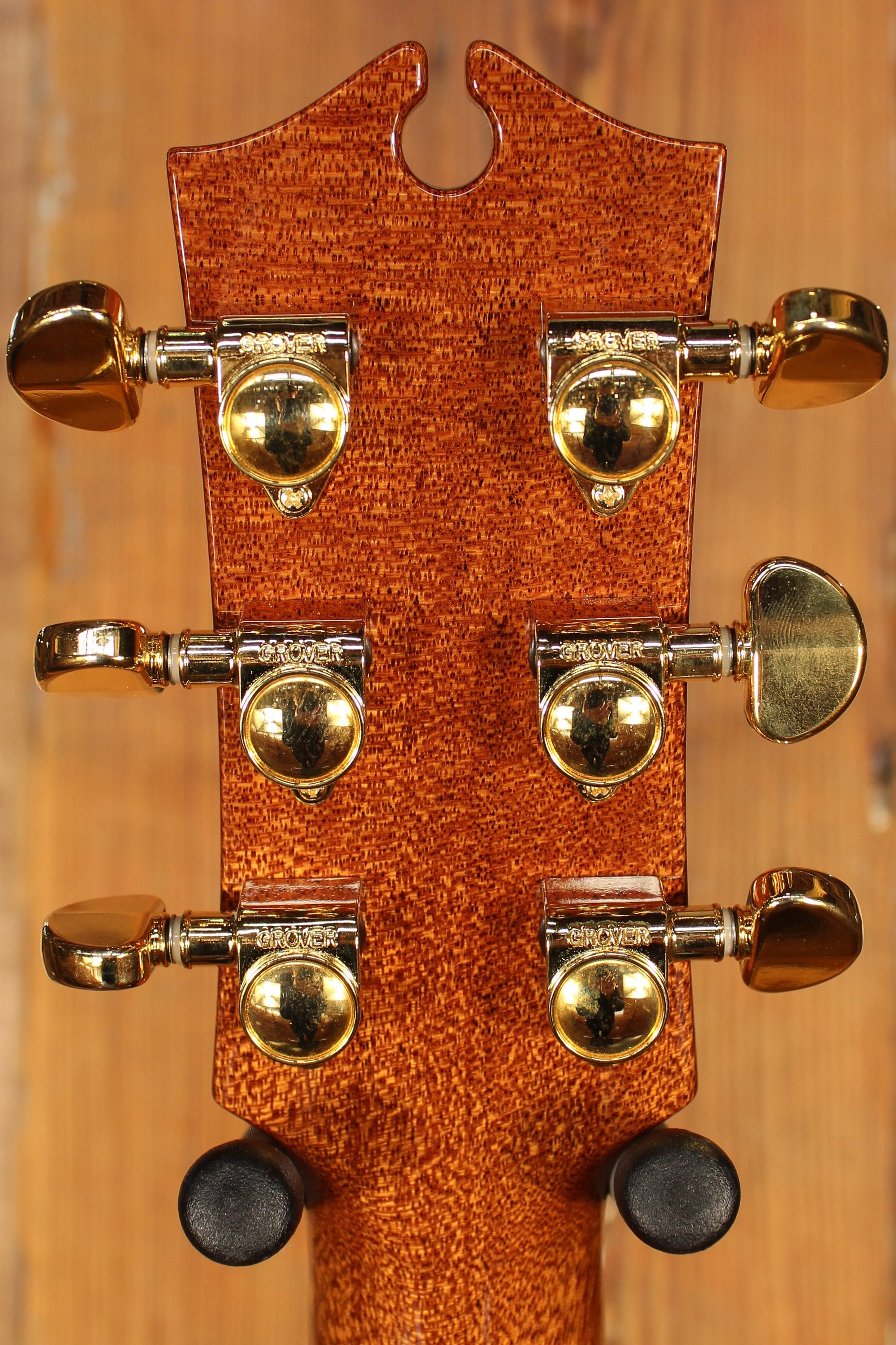 Maton EM100 808 Messiah Series with Sitka and Indian Rosewood  ID-13793 - Artisan Guitars