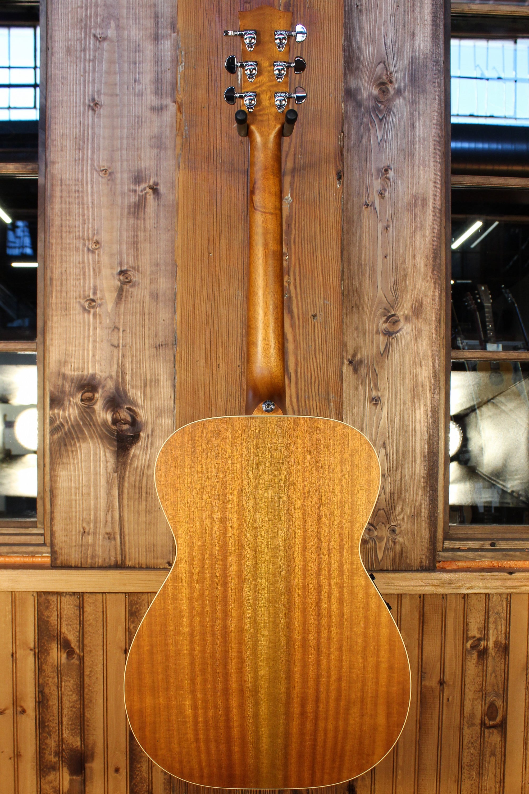 Maton EBG 808 TE Tommy Emmanuel Signature Pre-Owned 2019 ID-13728 - Artisan Guitars