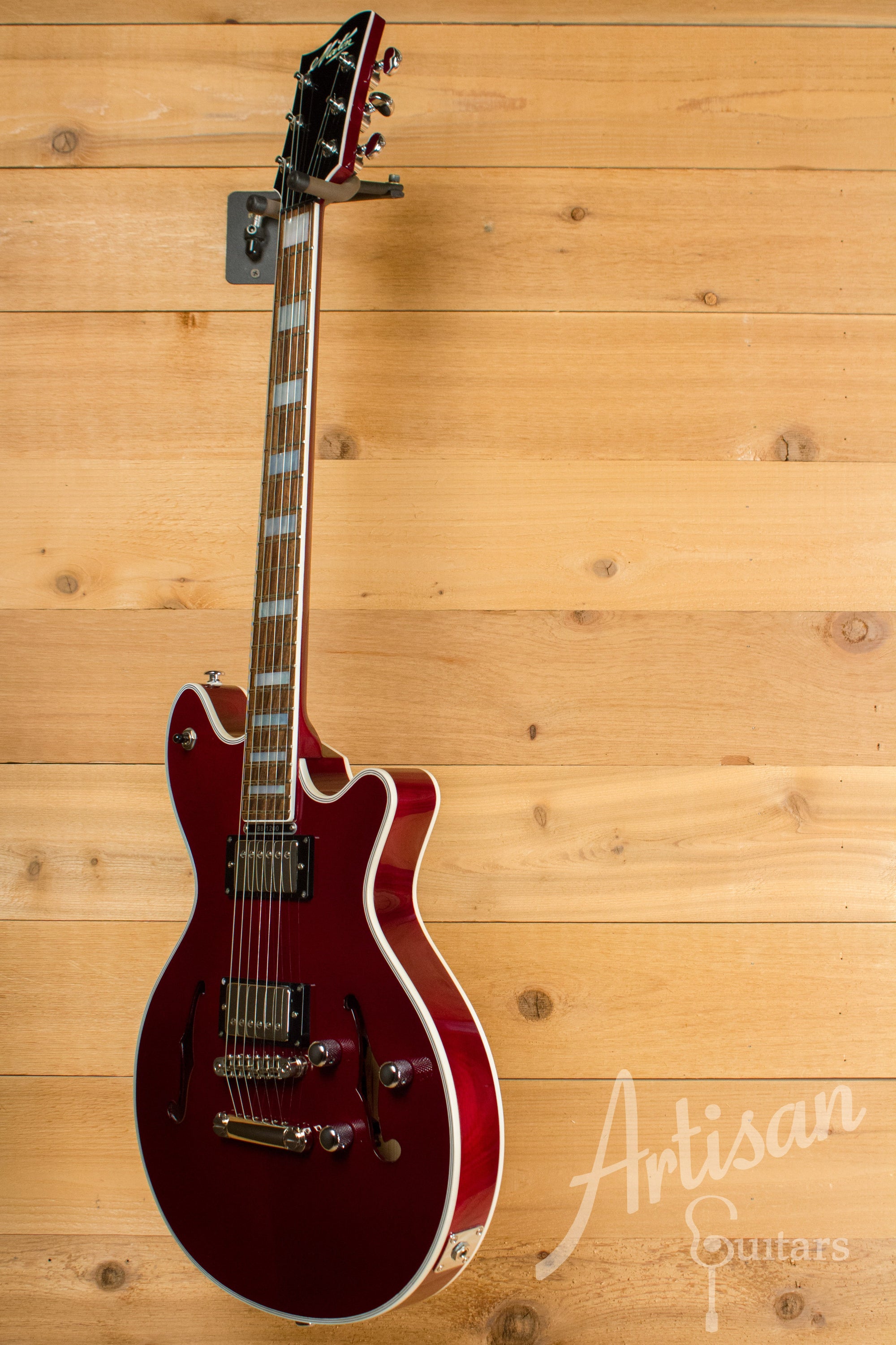Maton BB1200 Electric Guitar Cherry Red Finish Pre-Owned 2012 ID-11216 - Artisan Guitars