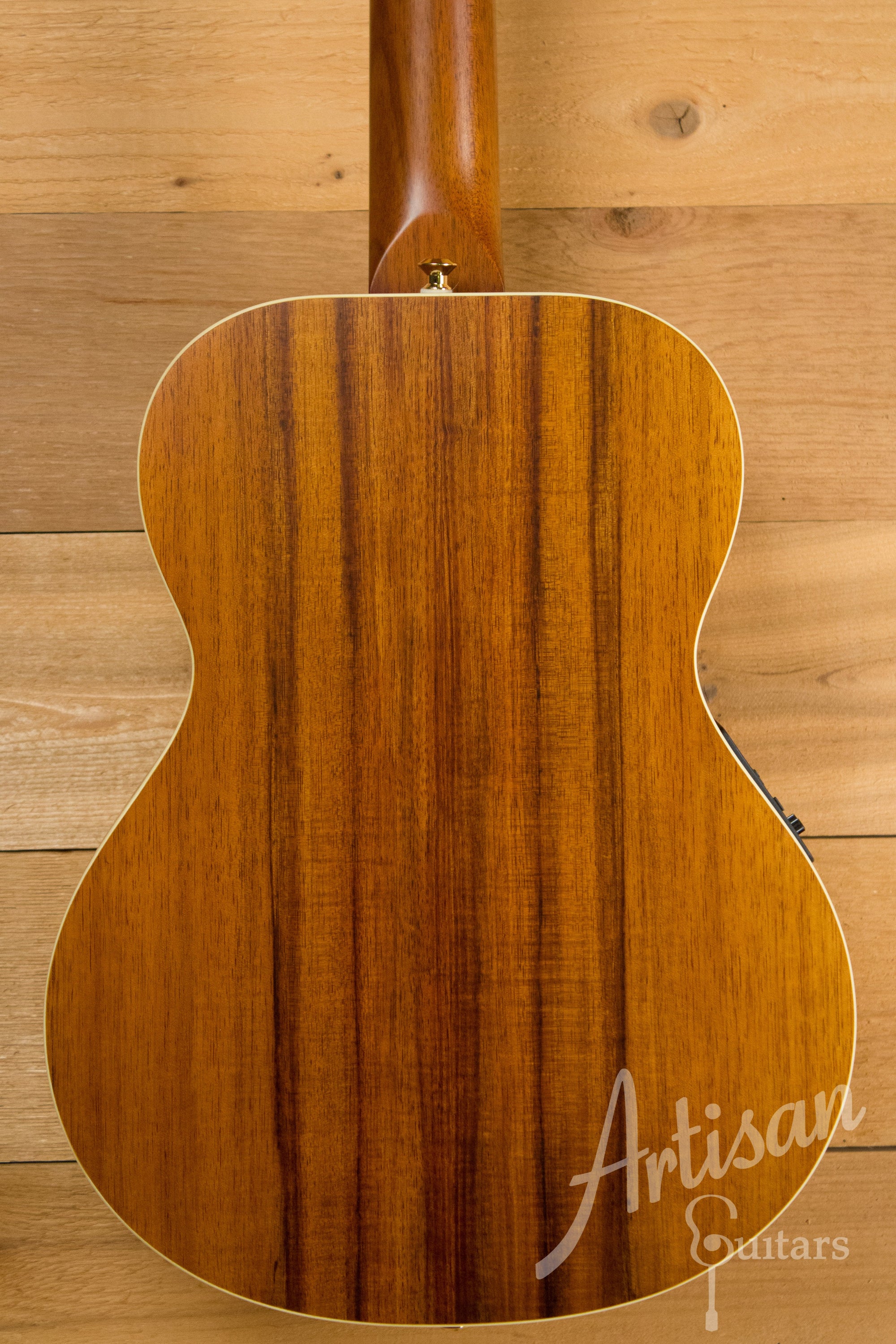 Maton EMD6 Mini Maton Diesel Sitka with Blackwood and Vintage Amber Sunburst ID-11210 - Artisan Guitars
