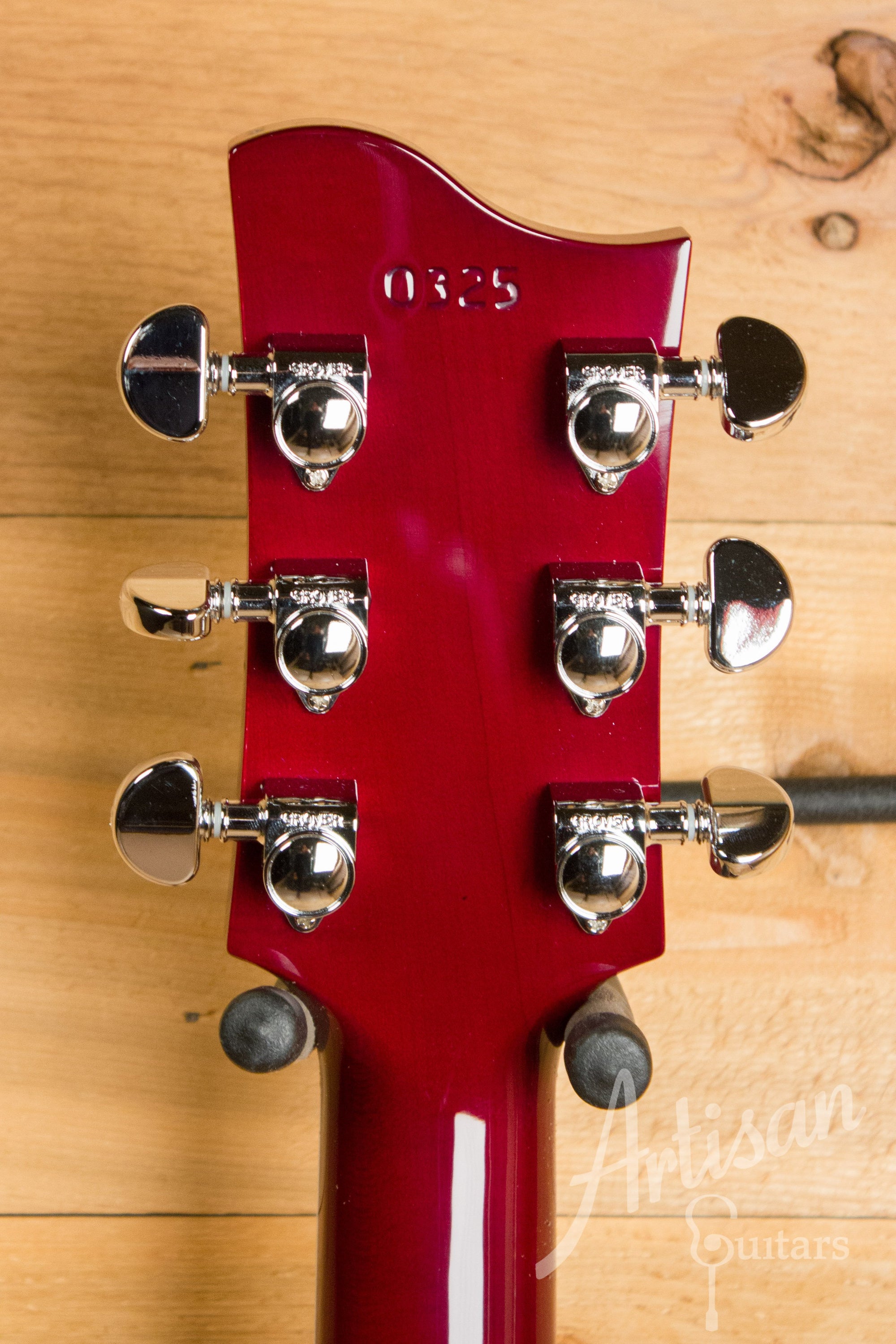 Maton BB1200 Electric Guitar Cherry Red Finish Pre-Owned 2012 ID-11216 - Artisan Guitars
