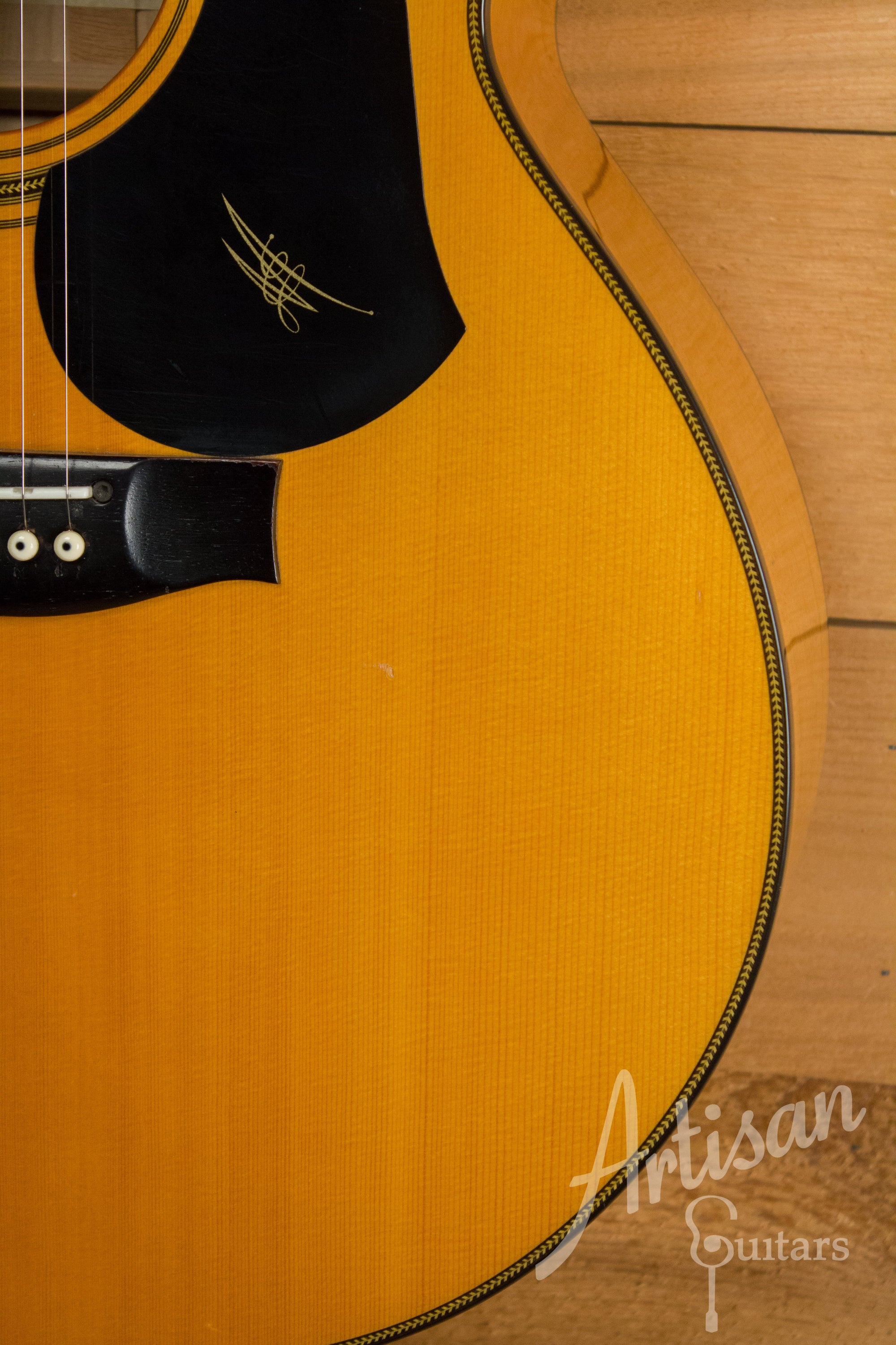 Maton ECJ85 Custom Jumbo Guitar with Sitka Spruce and Rock Maple Pre-Owned 2009 ID-11214 - Artisan Guitars