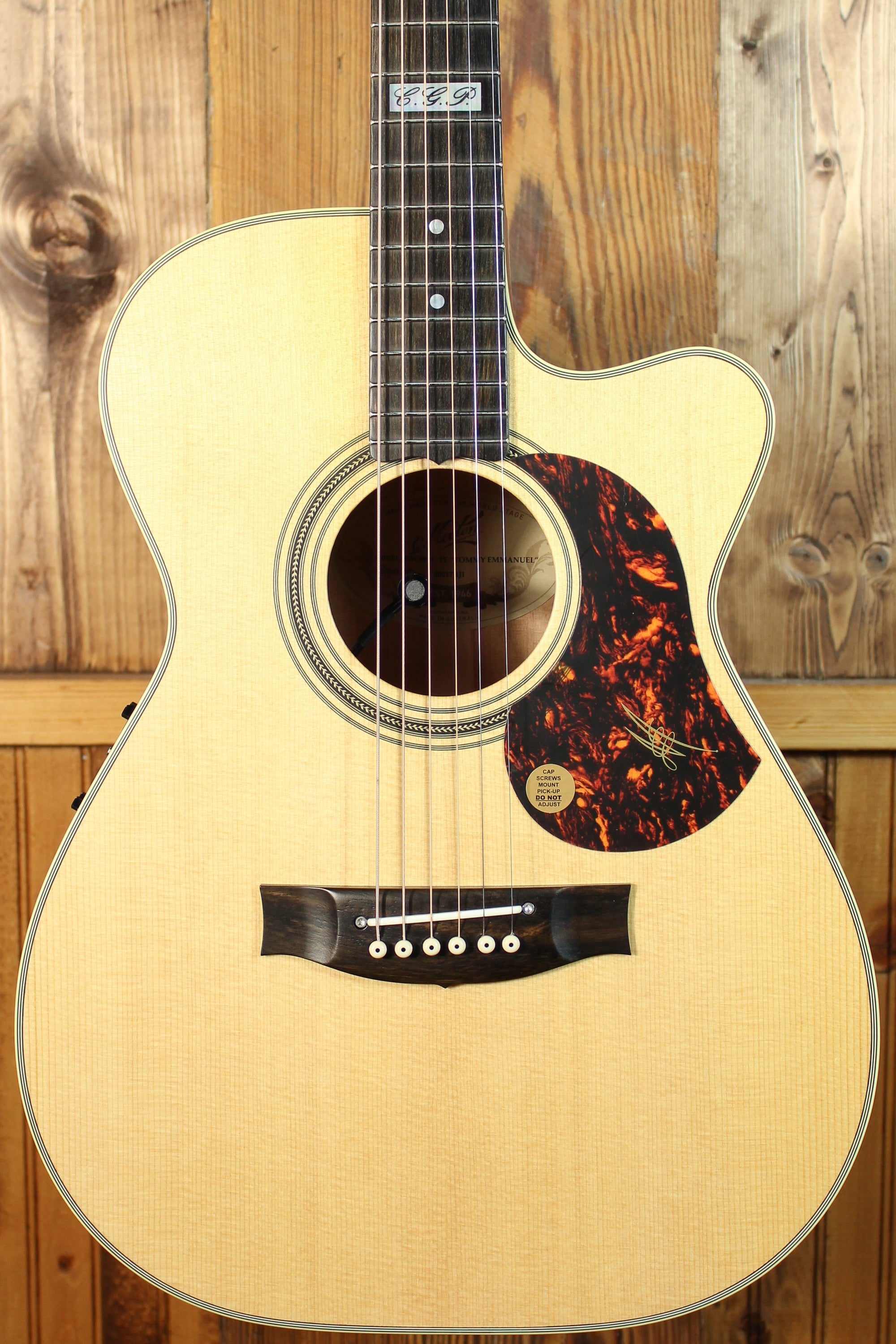 Maton EBG 808C TE Tommy Emmanuel Signature Guitar Cutaway ID-13787 - Artisan Guitars