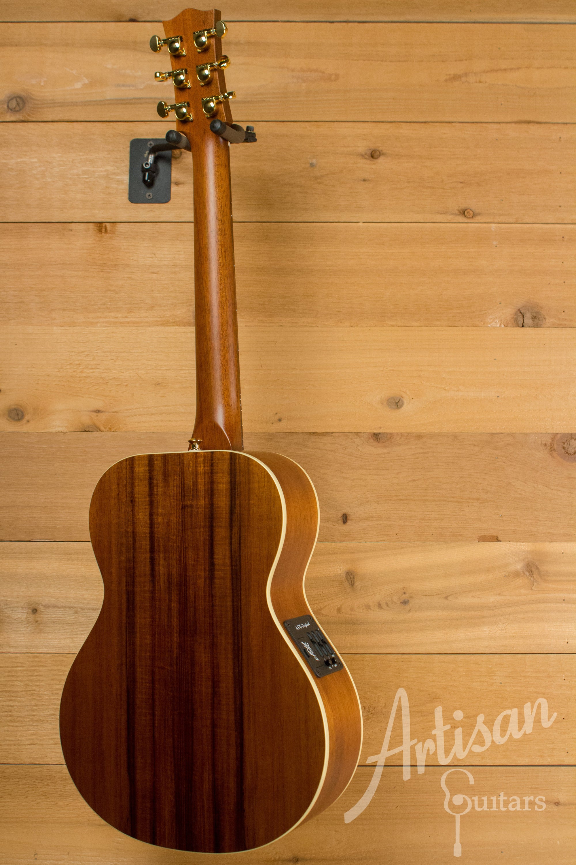 Maton EMD6 Mini Maton Diesel Sitka with Blackwood and Vintage Amber Sunburst ID-11210 - Artisan Guitars