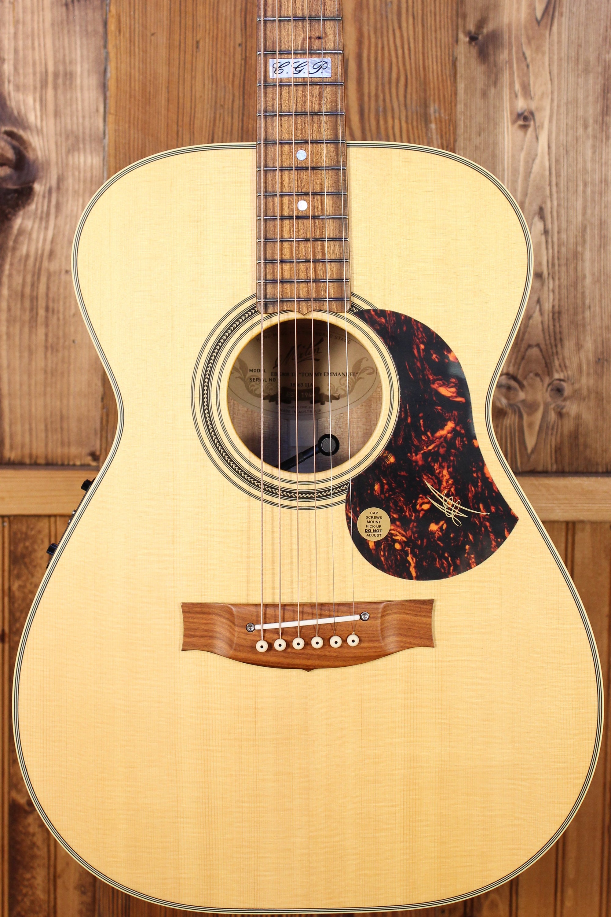 Maton EBG 808 TE Tommy Emmanuel Signature Pre-Owned 2019 ID-13728 - Artisan Guitars