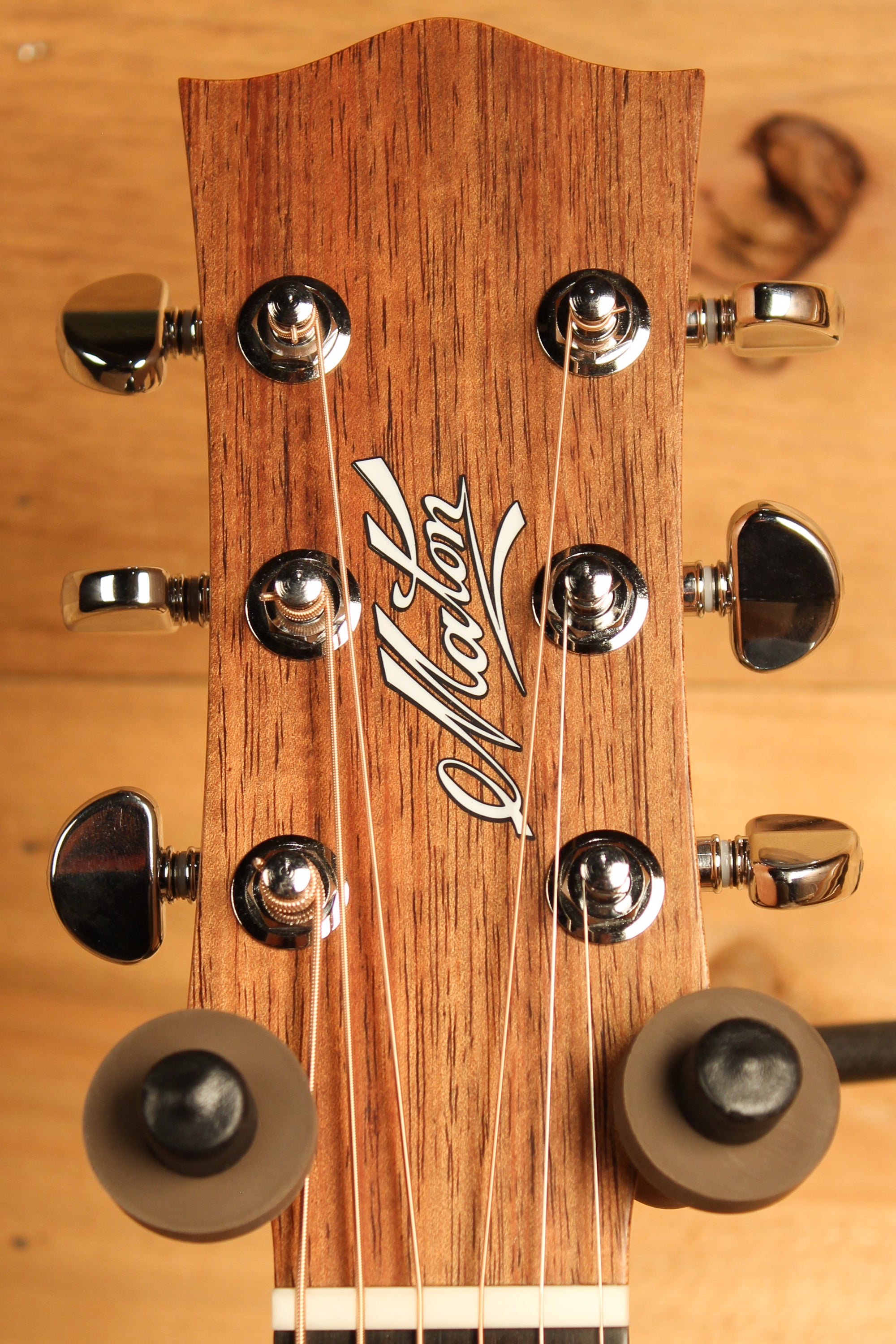 Maton EBW70J Blackwood Jumbo w/ AP5 Pro ID-13710 - Artisan Guitars