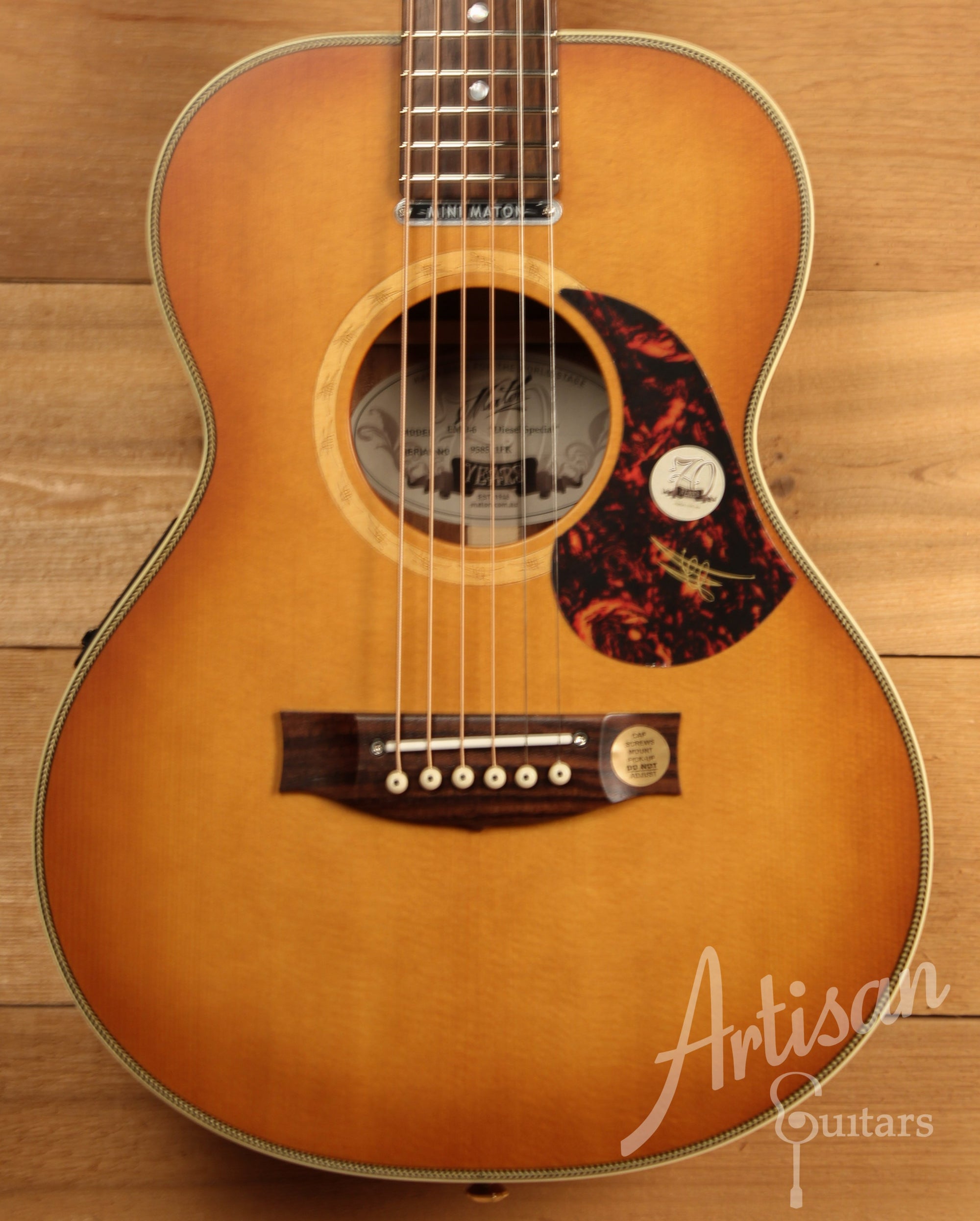 Maton EMD6 Mini Maton Diesel Sitka with Blackwood and Vintage Amber Sunburst ID-11355 - Artisan Guitars