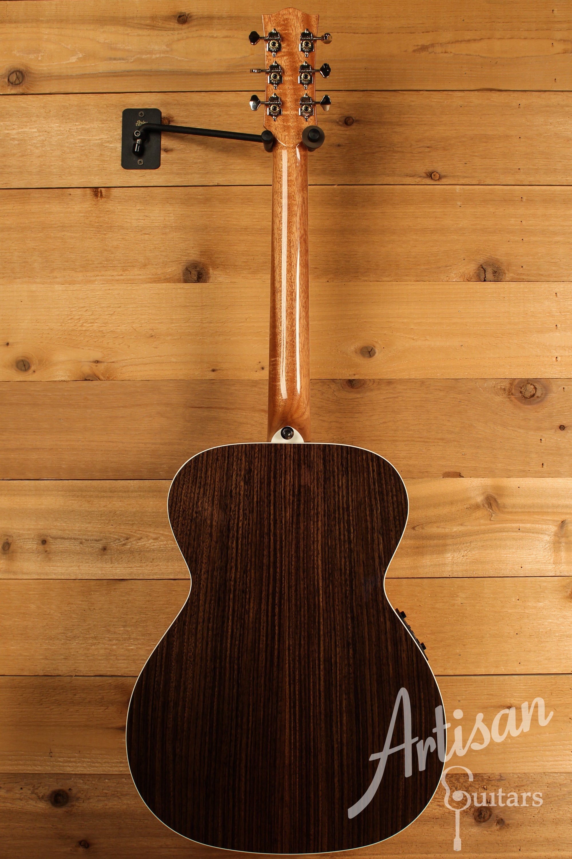 Maton Custom Shop Classic Guitar with European Spruce and Indian Rosewood ID-12374 - Artisan Guitars