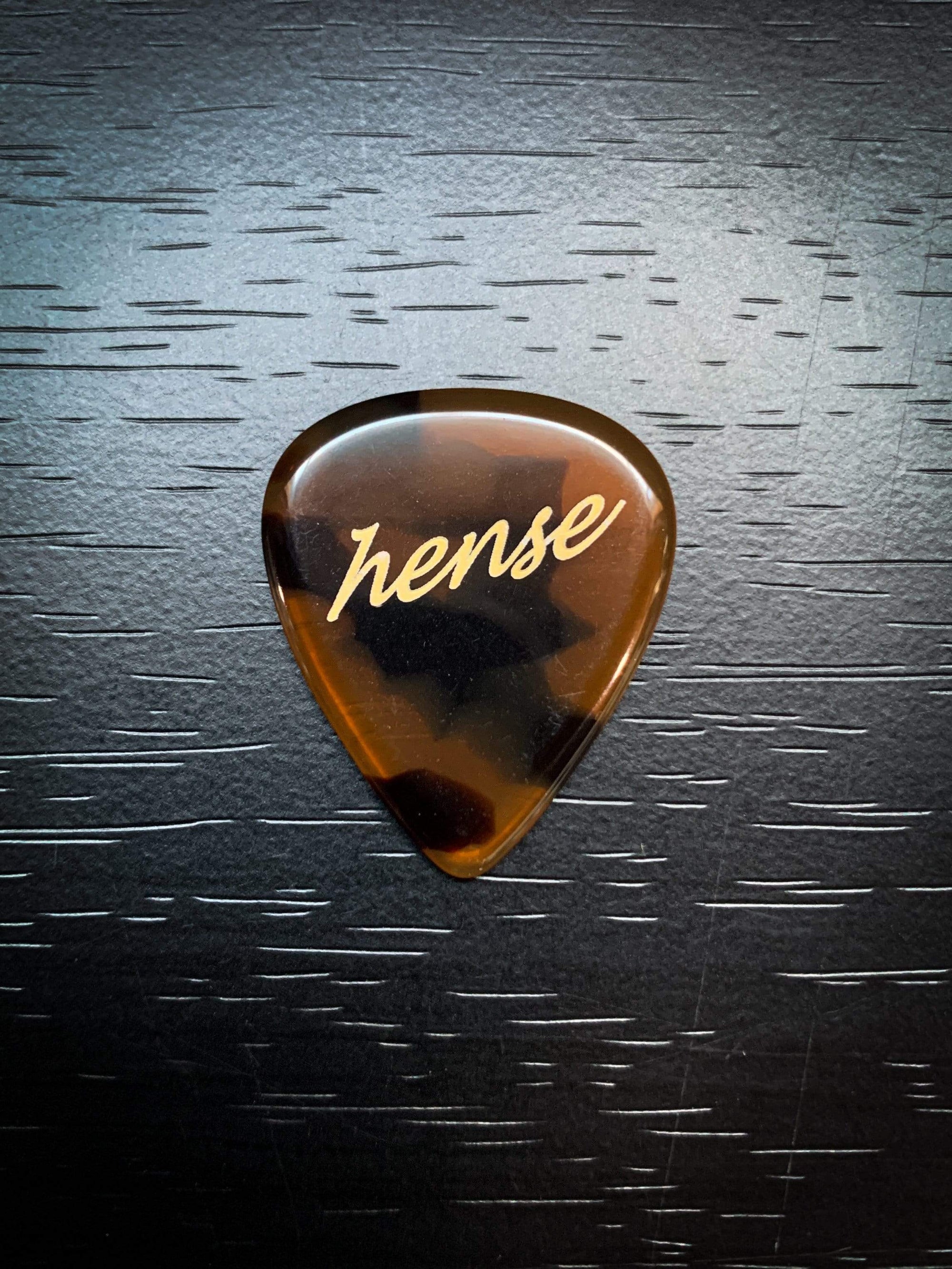 Hense Standard Shape Happy Turtle Picks ID-9834 - Artisan Guitars