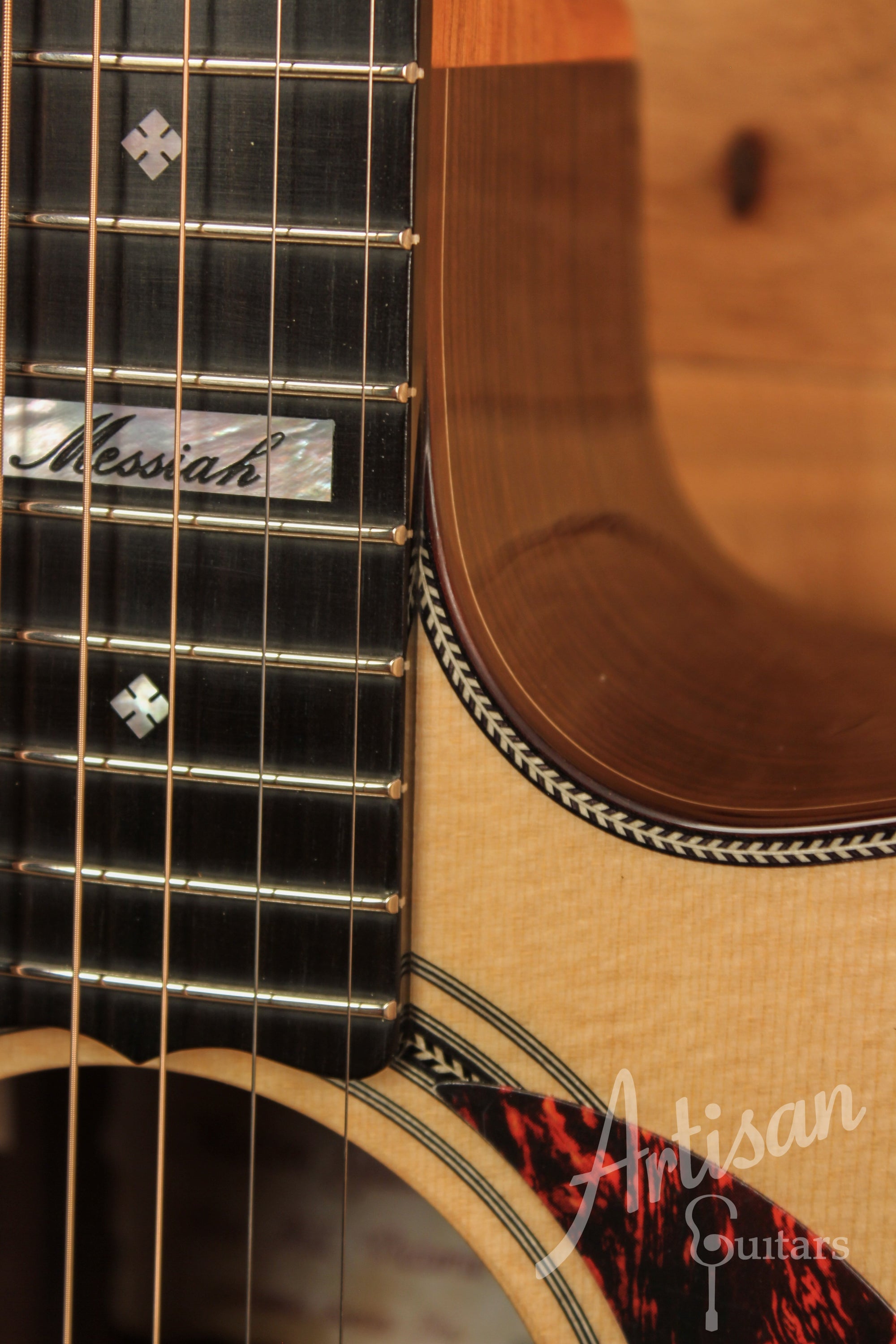 Maton EM100C Messiah Guitar Sitka Spruce and Indian Rosewood ID-11447 - Artisan Guitars